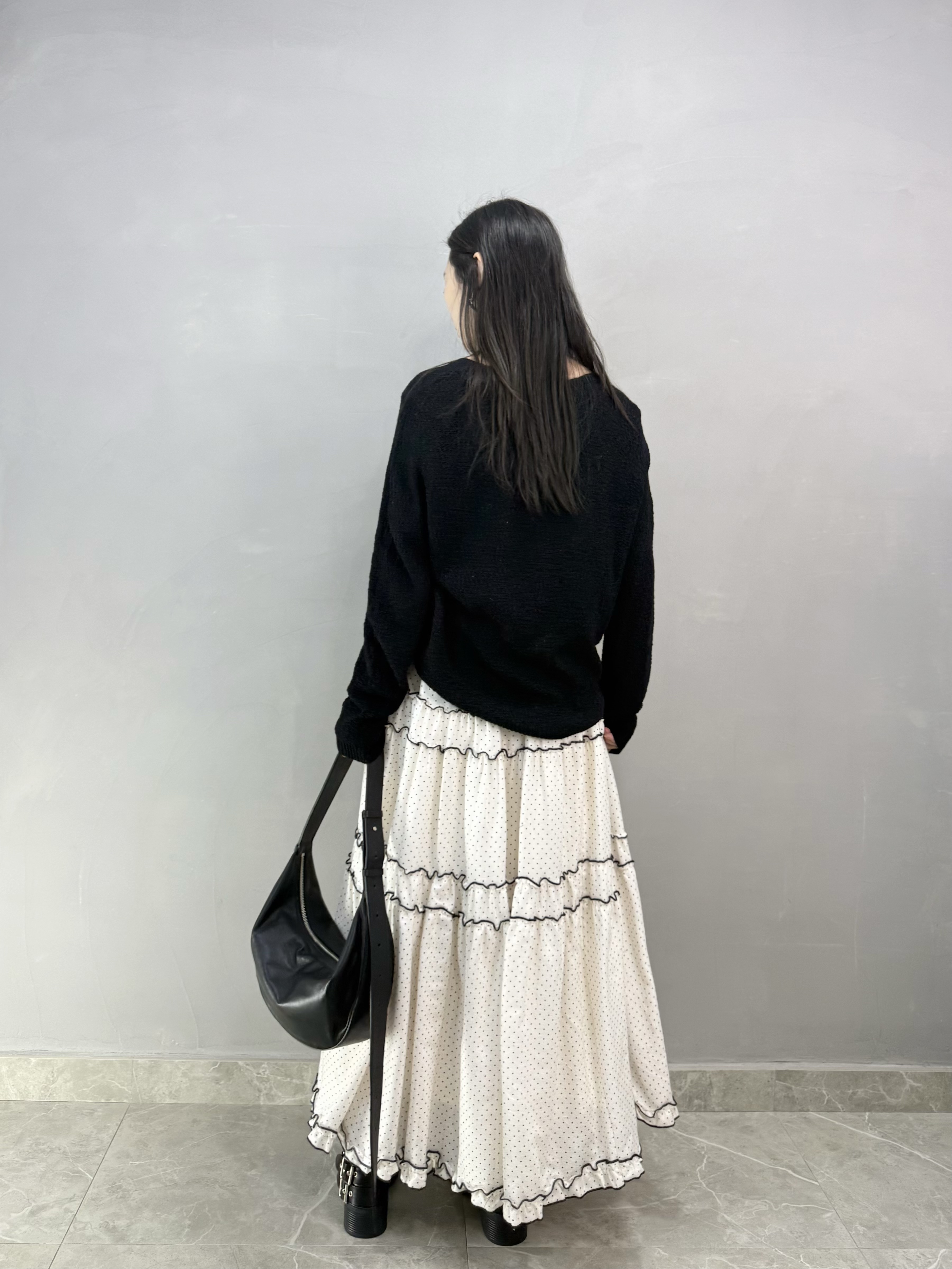 F83 V領超瘦線Top