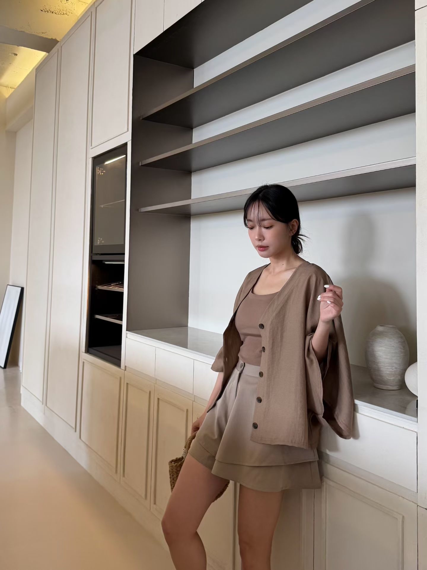 M9 V領開胸薄外套