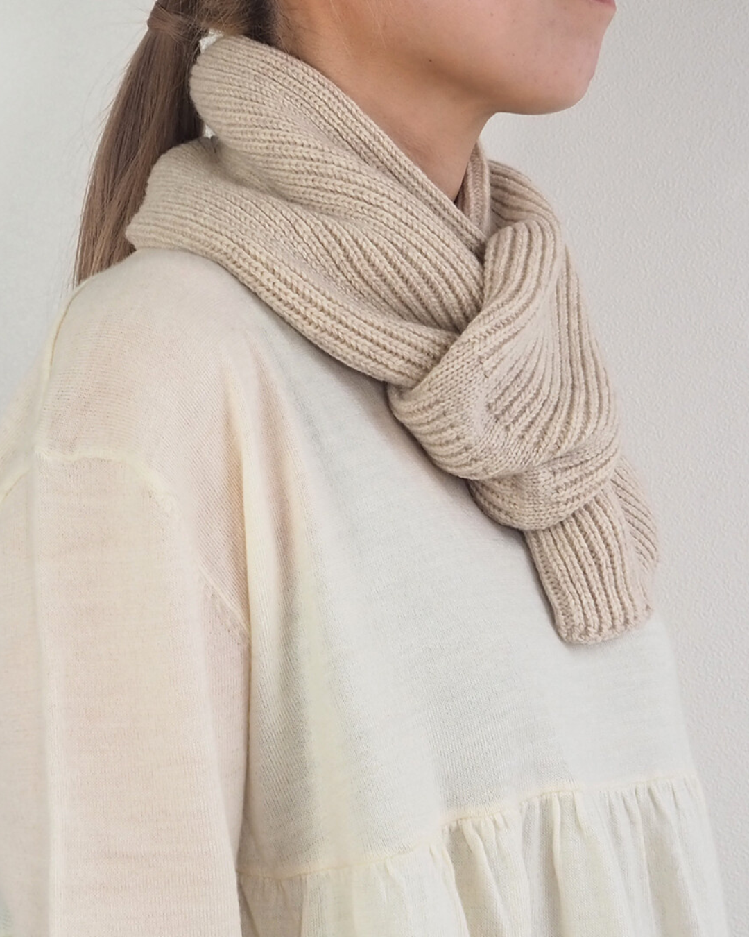 日本代購【 2026新色 日本直送 日本製 MAISON BLANCE 100%美麗諾羊毛 迷你頸巾 Made in Japan Merino Wool Ribbed Mini Muffler 】