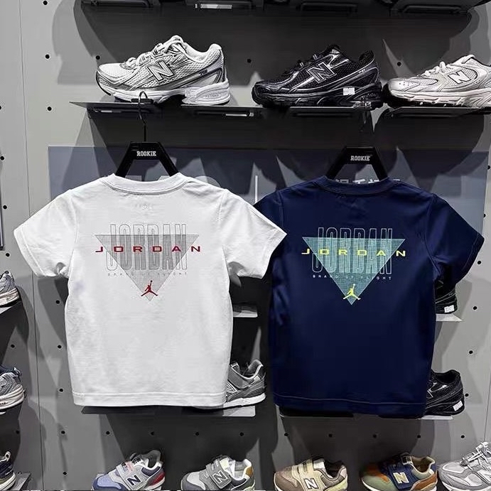 日系2色大小童logo tee 