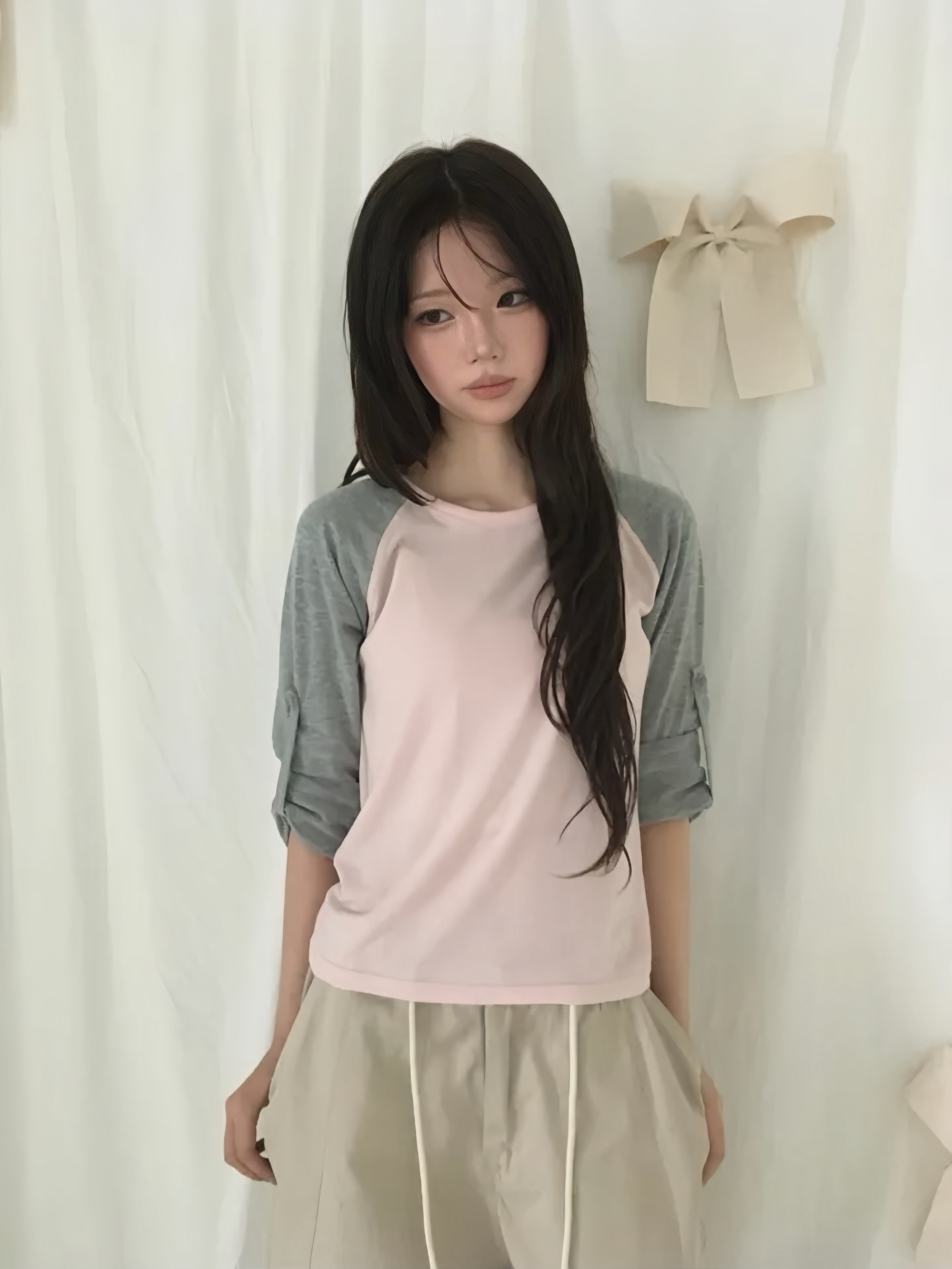 Roll-up Raglan Contrast Top