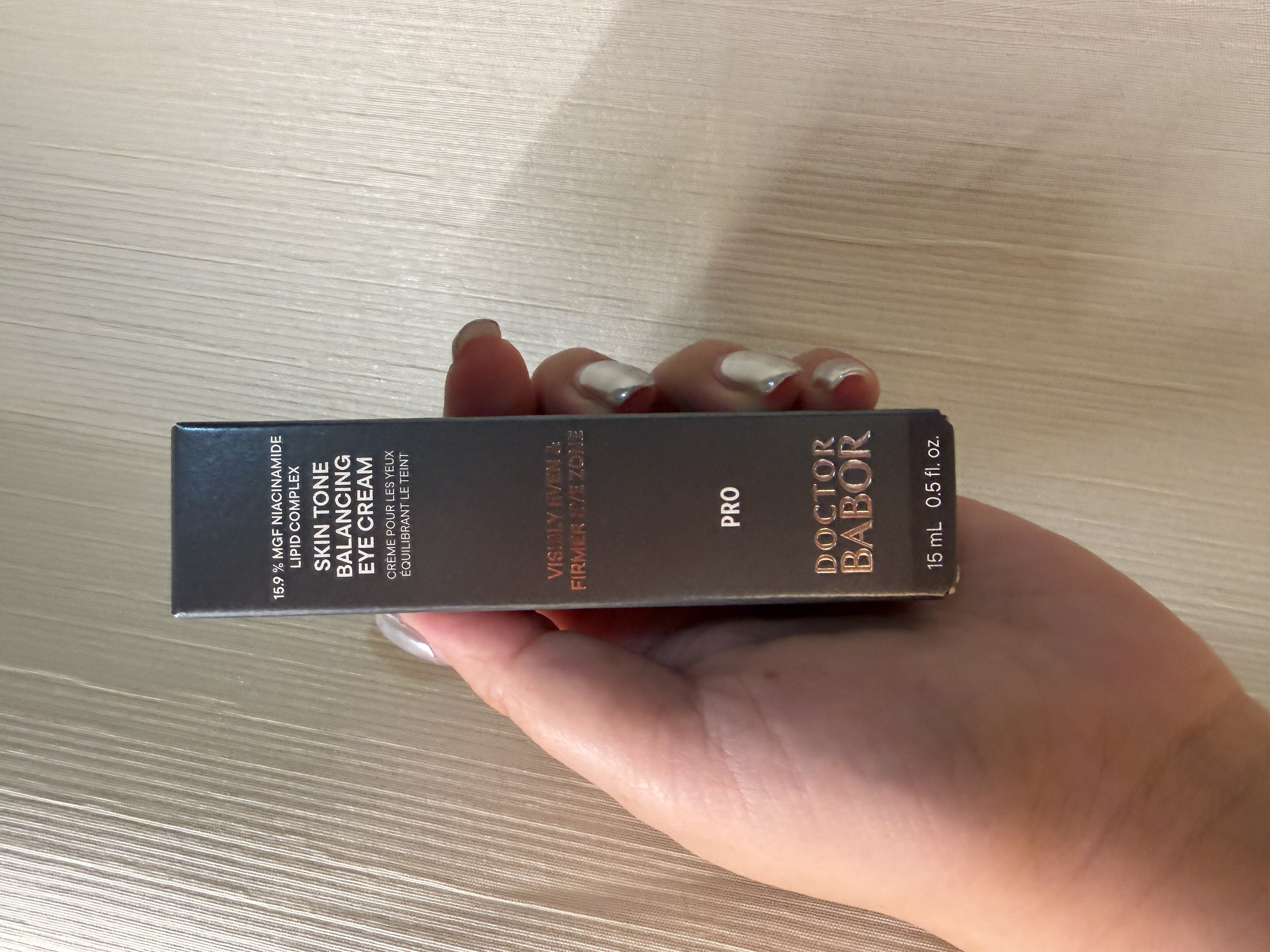 全新DOCTOR BABOR PRO 系列 Skin Tone Balancing Eye Cream
