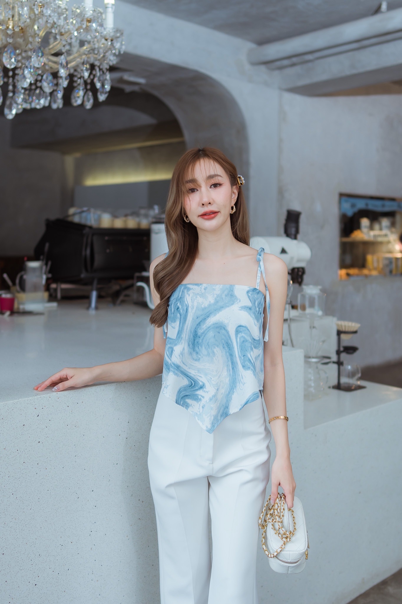 26🇹🇭新款預訂 三角大理石綁帶TOP