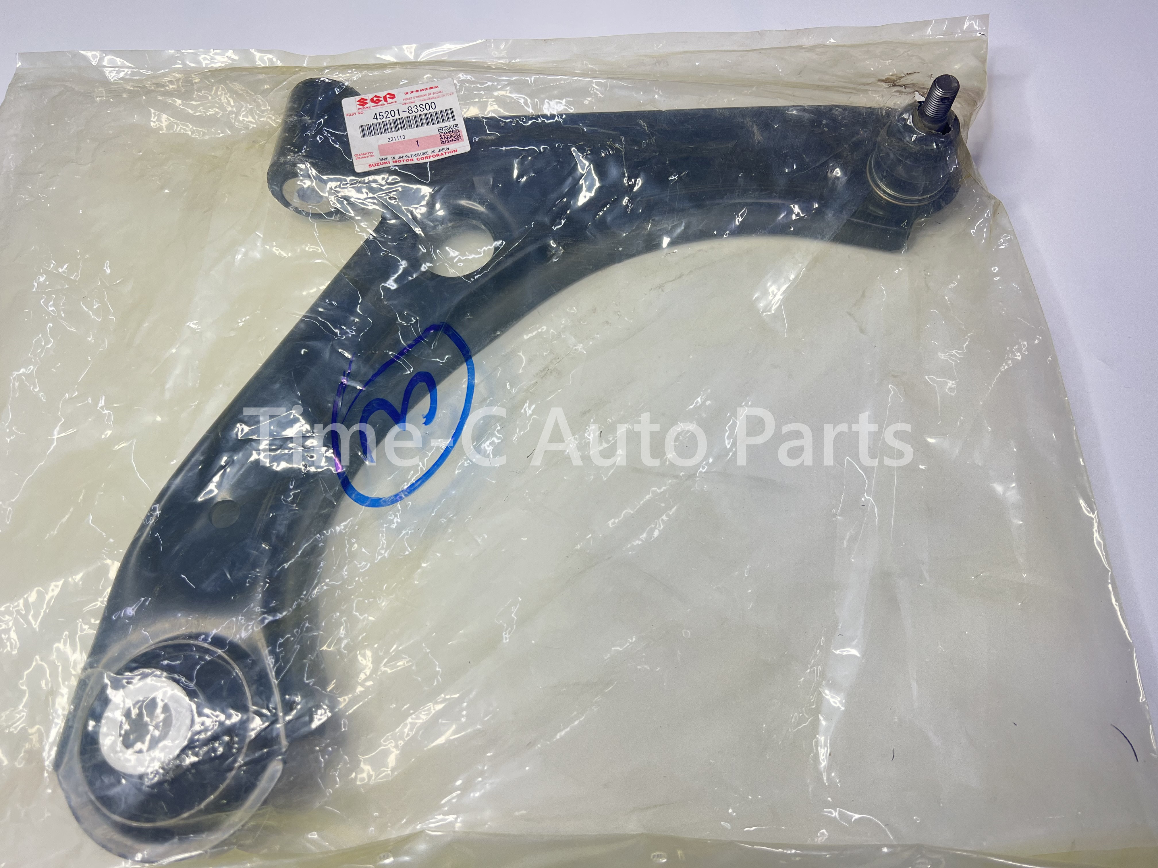 右下叉架 45201-83S00 - Suzuki Solio