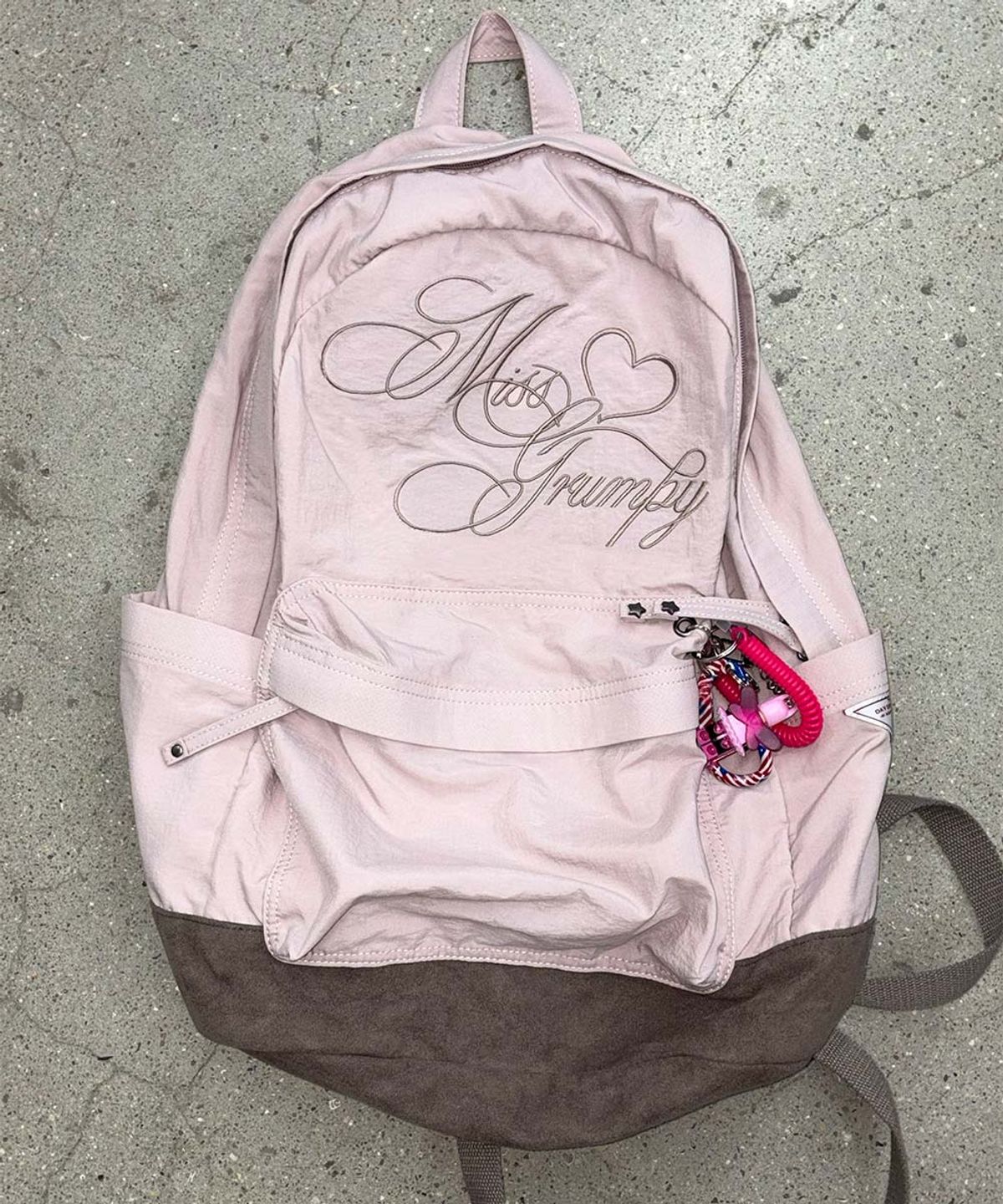 🇰🇷訂購｜SCULPTOR 26SS｜Grumpy Girl Nylon Backpack 3色 