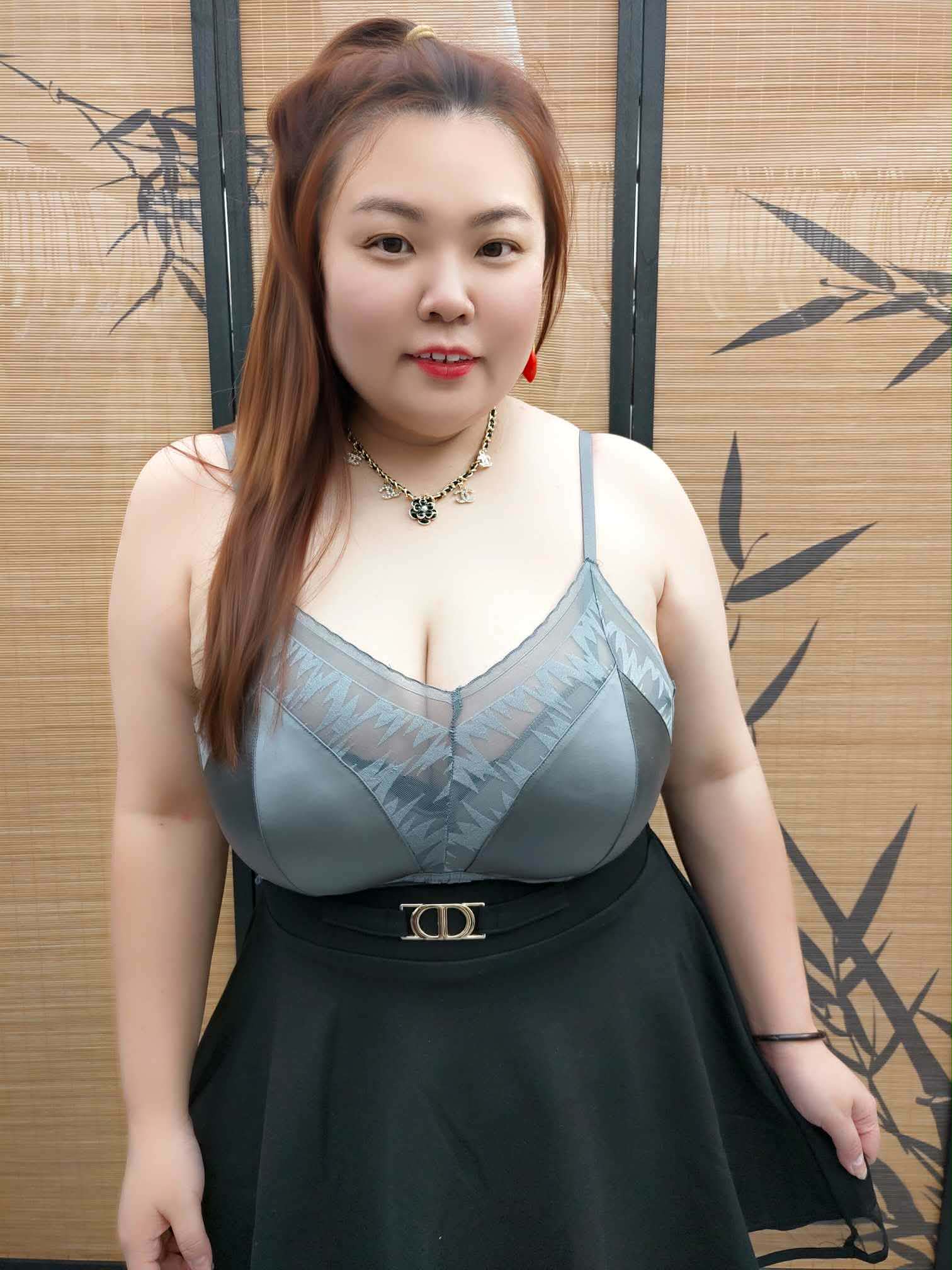 DDE17 999+ 拼透视网纱缎面性感内搭