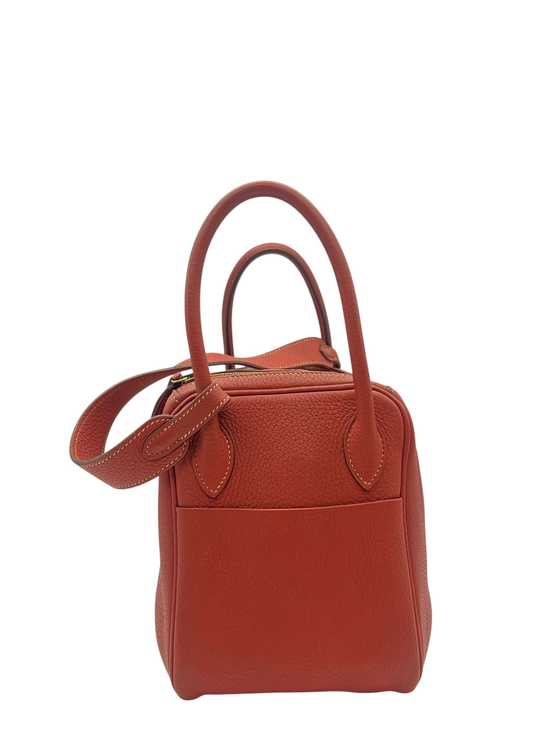 Pre-Owned HERMÉS Lindy 26 Stamp Square Q / Product Code: 26052501