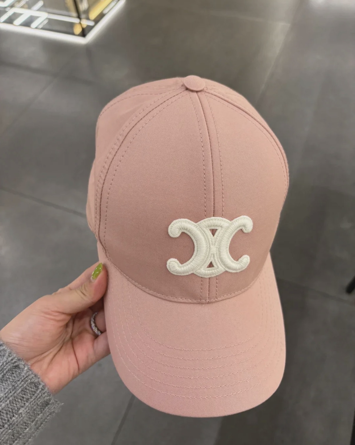 快閃優惠⚡️訂貨 📮Celine Triomphe cap  Size S 57cm / M 58cm / L 59cm  Color : Vintage pink