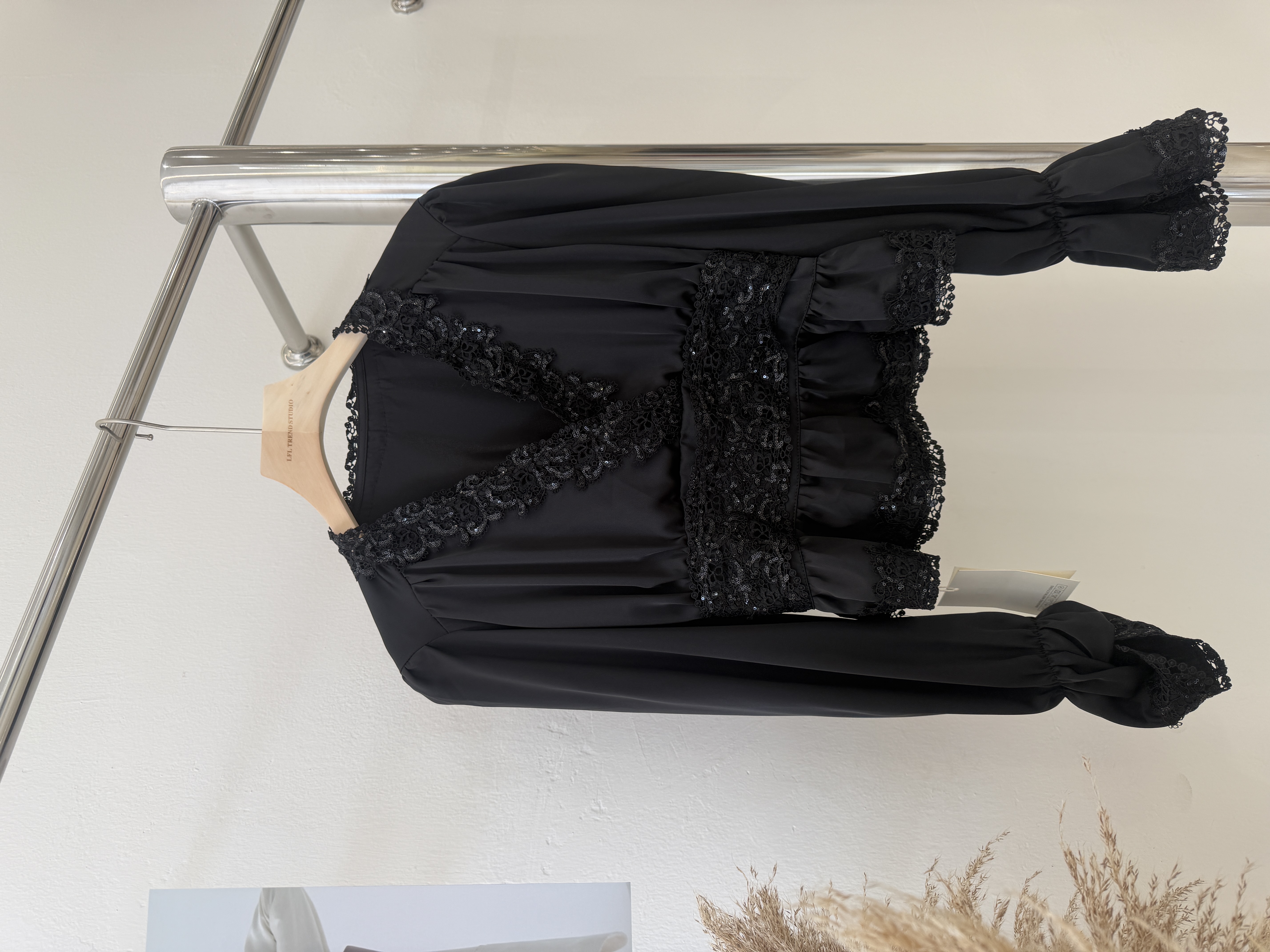 6729 温柔甜欲收腰衬衫