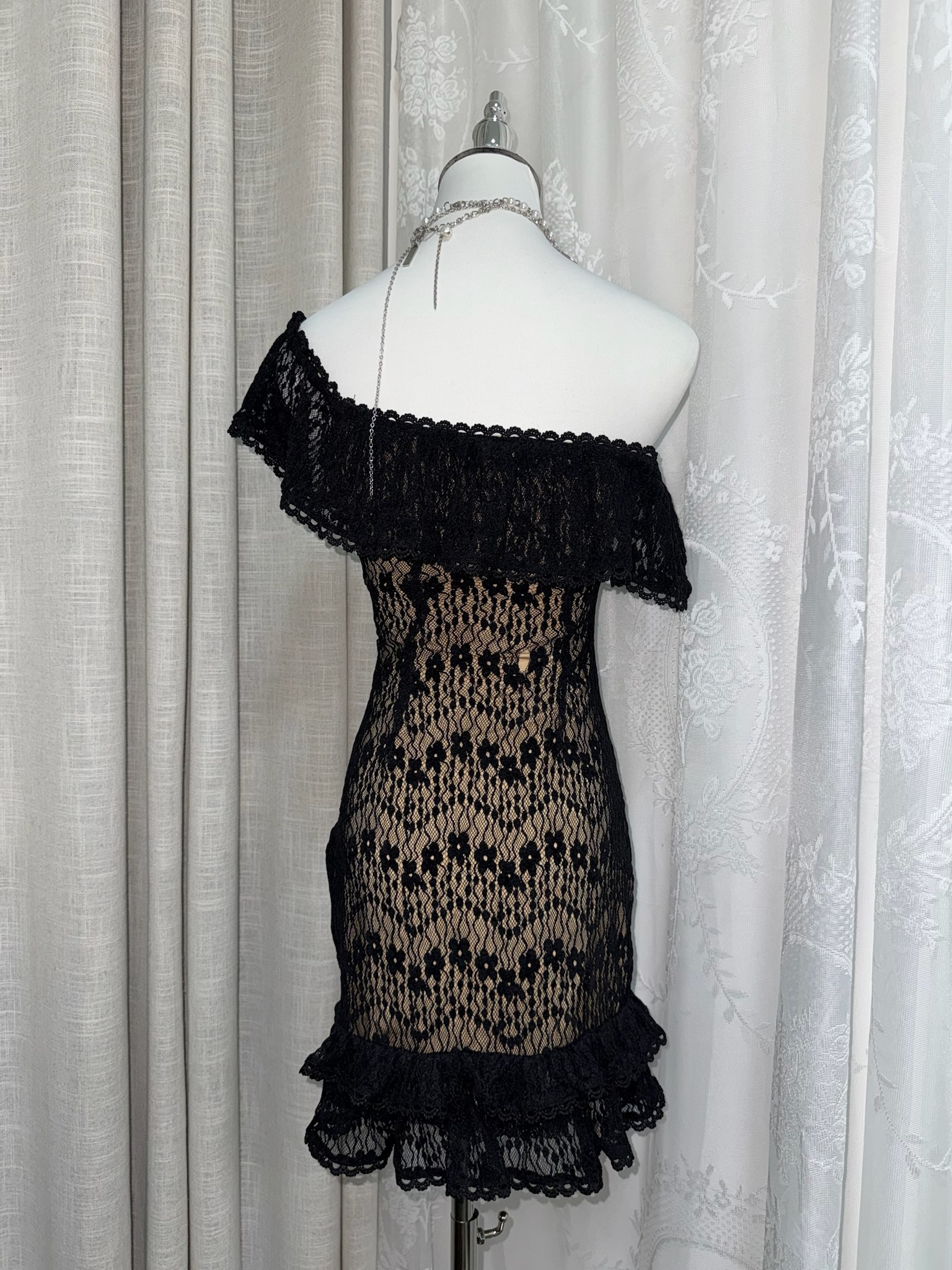 3-Way Wear Off-Shoulder Black Lace Overlay Dress