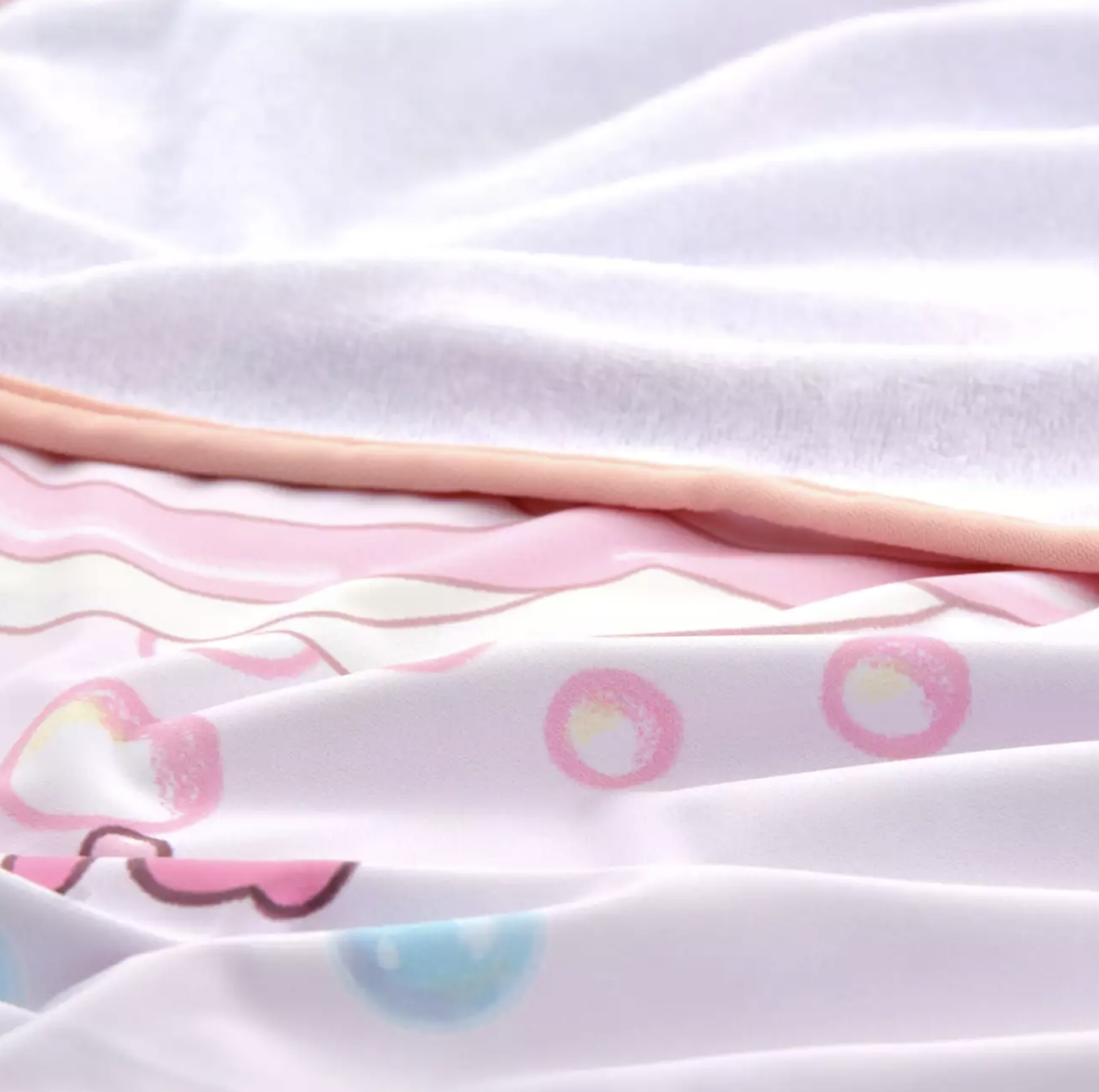 預訂 Illustrated by mikko 冷感毯連收納cushion Tee 