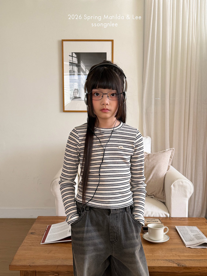 🇰🇷Matilda&Lee tee