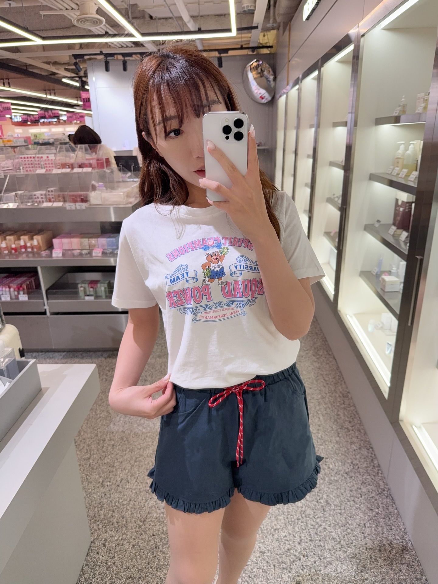 大推呢一set🩷褲子是橡筋腰版型超顯瘦大pat pat的女生也可以顯瘦上衣也超級推介著起心情也好d🩷