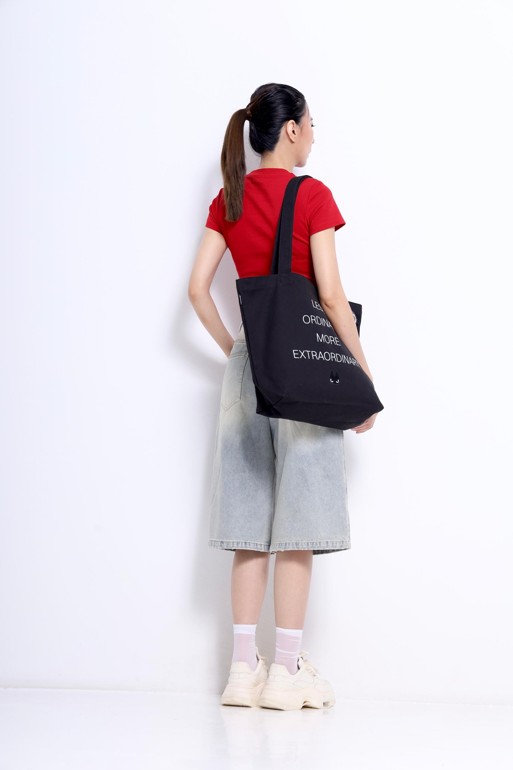 CB2673 EMBD OMO MINI TEE