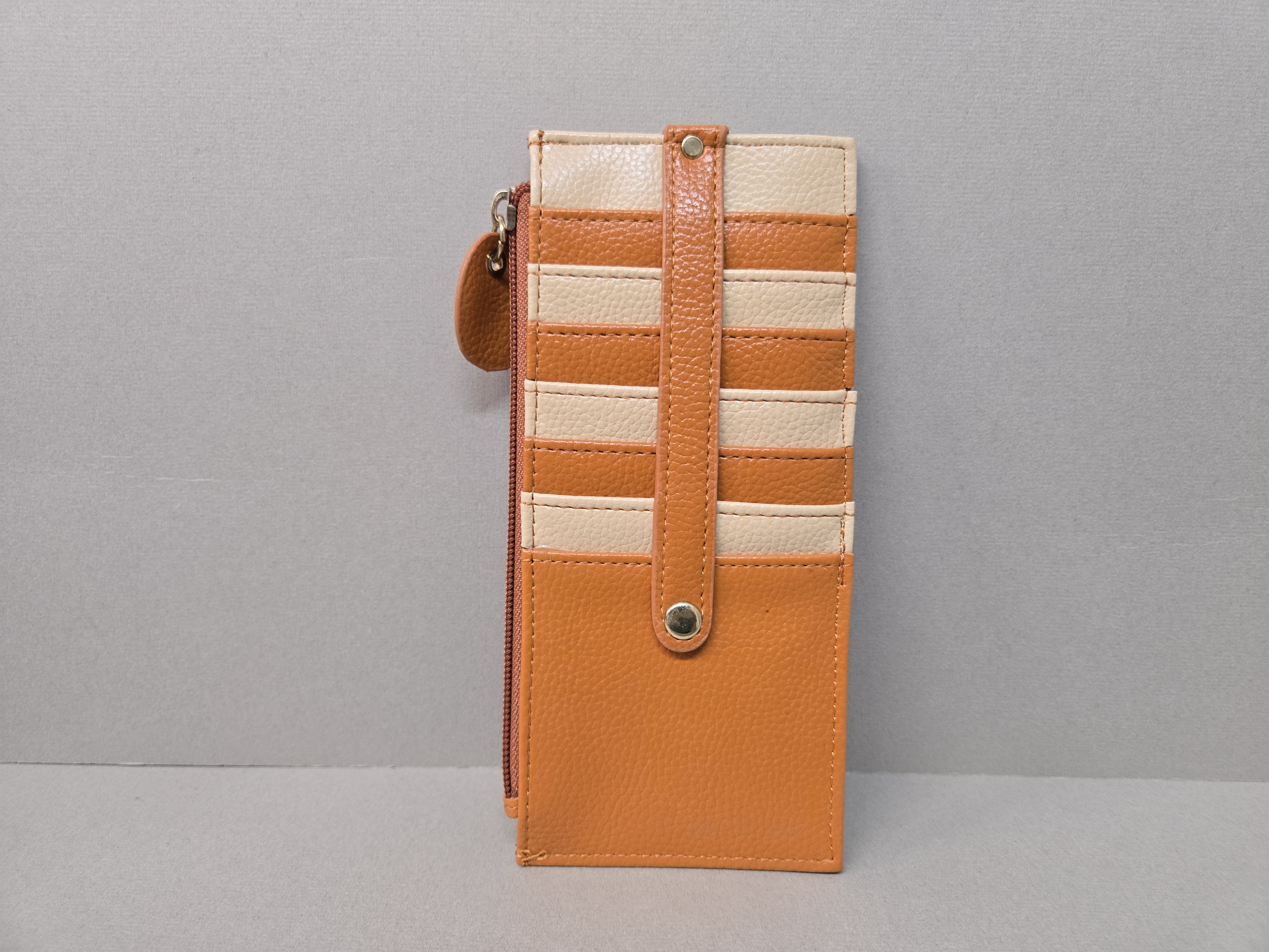 淺啡及米色刺繡貓咪咭套及銀包兩用