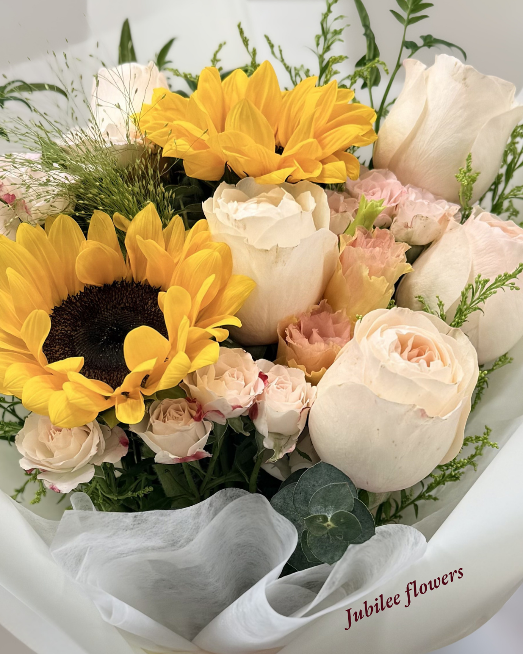 🌻向日葵玫瑰花束 