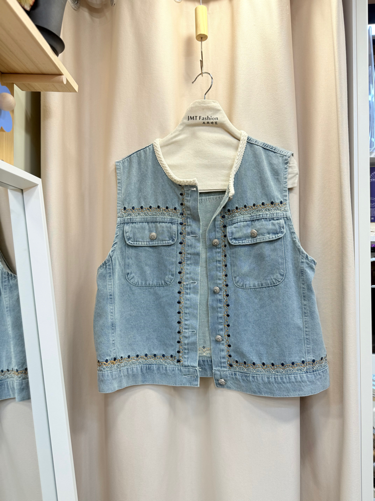  繡花背心外套  M942 846006329