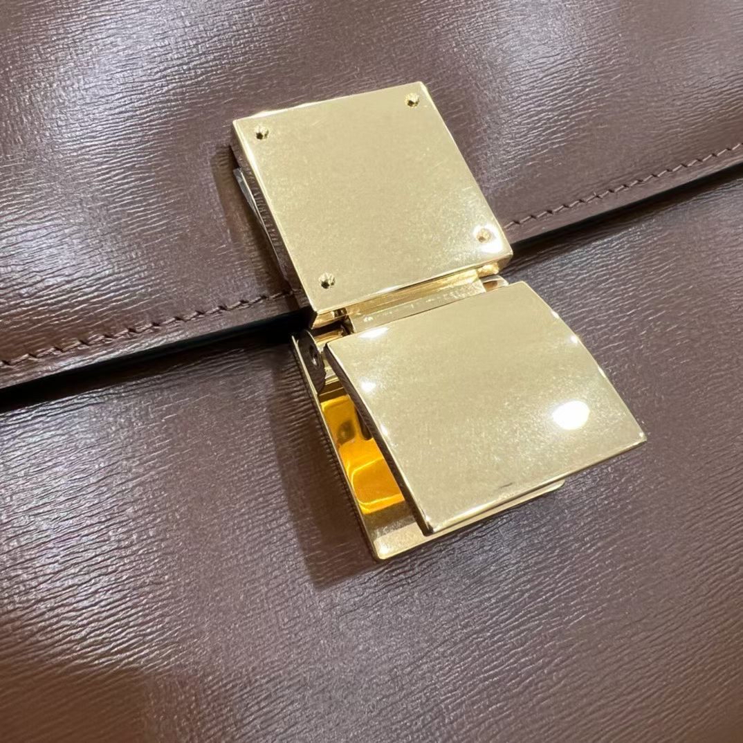 Unused Celine Classic Box-Medium