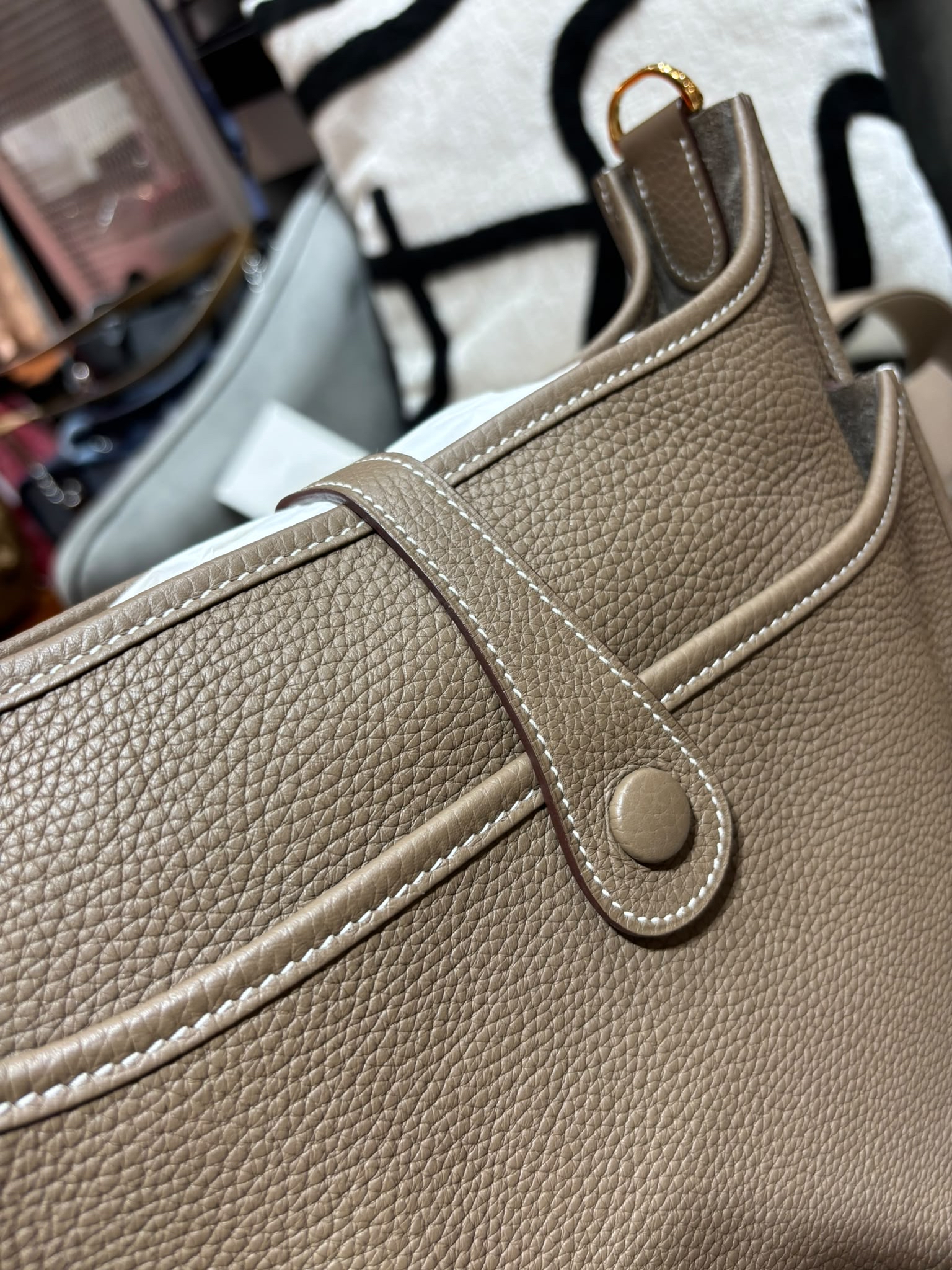 Hermes Evelyne 29 Stamp D Etoupe 大象灰金扣 100%Authentic, 98%New ✅Dust bag✅Box