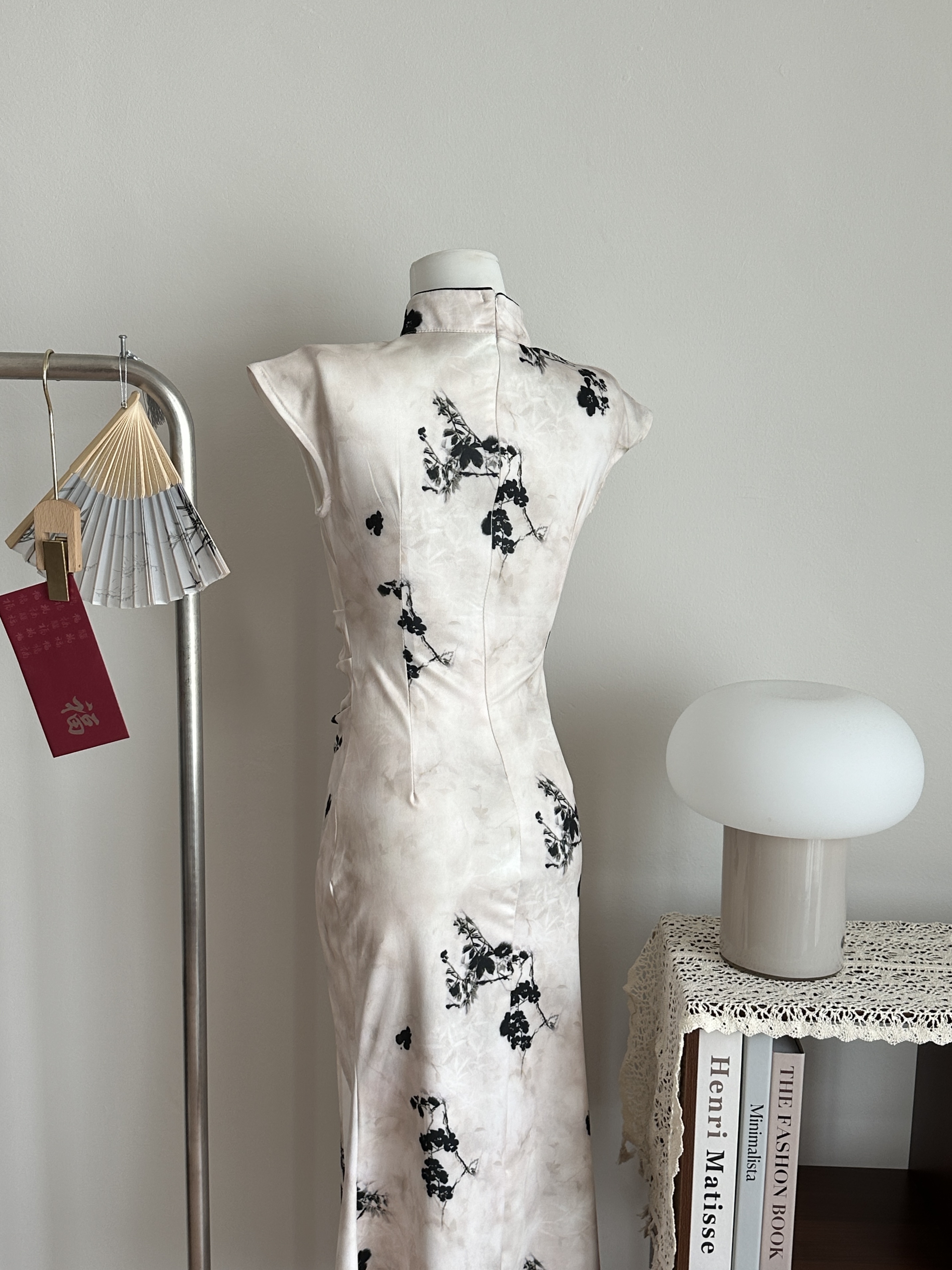 Gwen Side-Slit Cheongsam | Cream
