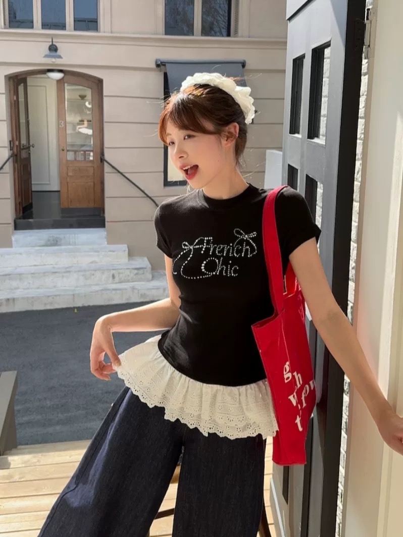 蕾丝下摆蝴蝶结烫砖花边短袖｜CN0129280BLACK