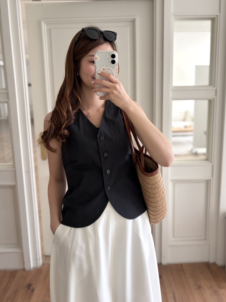 Front-Slit Midi Flare Skirt (Ivory)