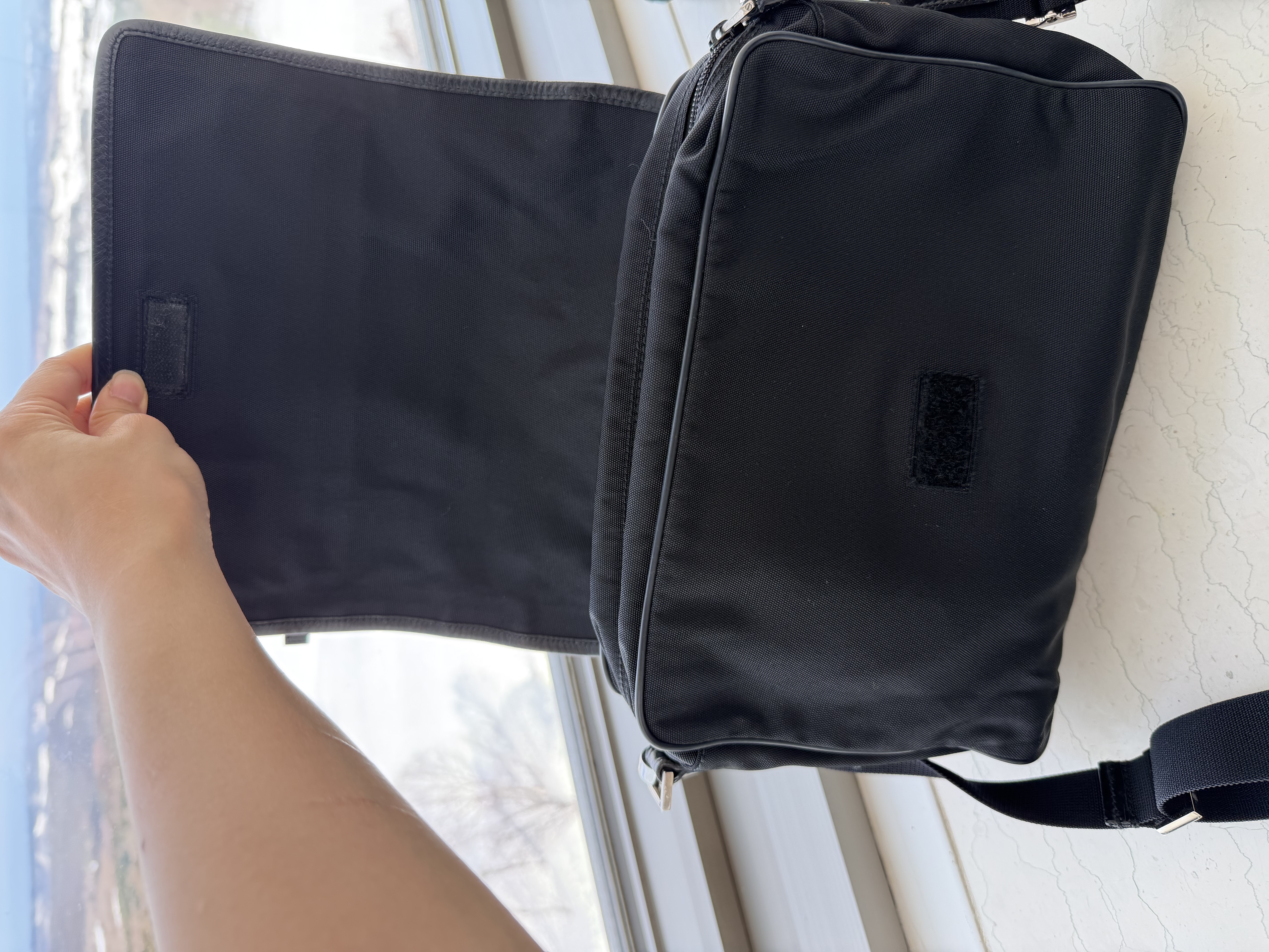 Gucci black黑色 nylon /leather crossbody bag 