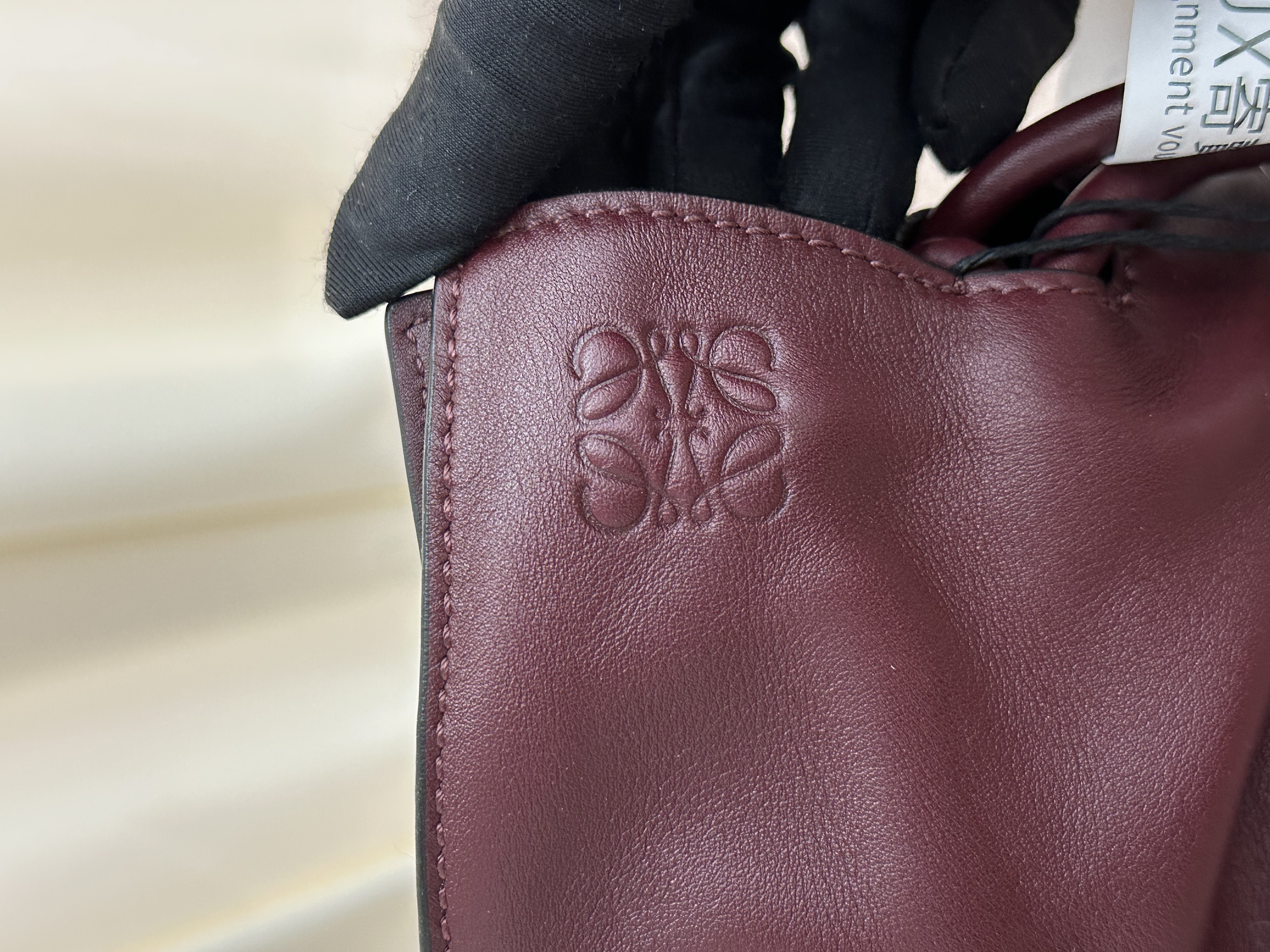 Pre-owned Loewe Flamenco/ Product Code: 26053106