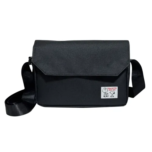 🇯🇵🇯🇵Peanuts 系列：Snoopy 復古揭蓋式輕巧尼龍斜孭袋日本直送現貨😎🤩