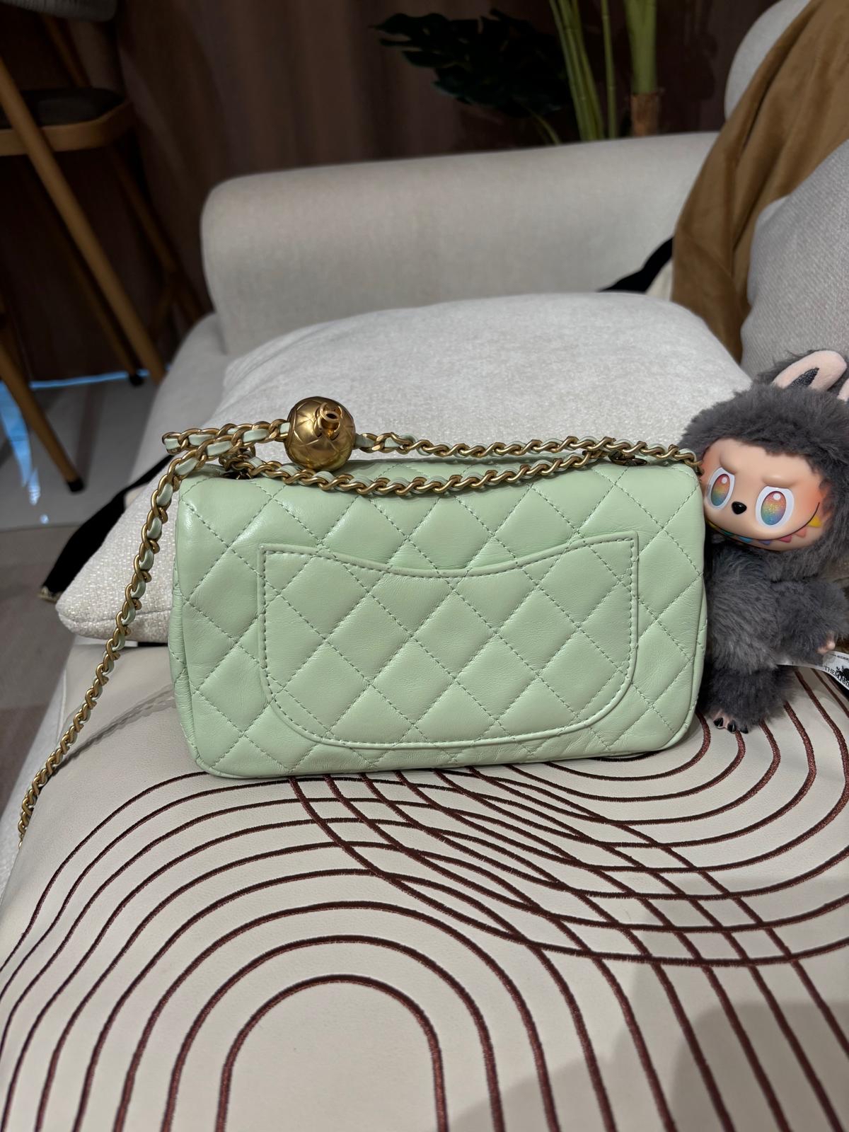 Chanel mini flap with pearl crush 金球 100%Authentic ,95%new ✅收據✅晶片✅塵袋✅box 