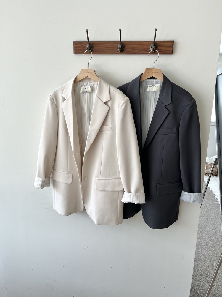 Atelier Relaxed Blazer (Charcoal)