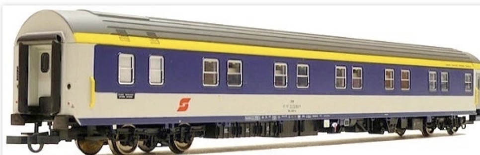 ROCO 64757 HO 1:87 Schlafwagen Typ T2S 臥舖 Umbauversion / ÖBB 重建