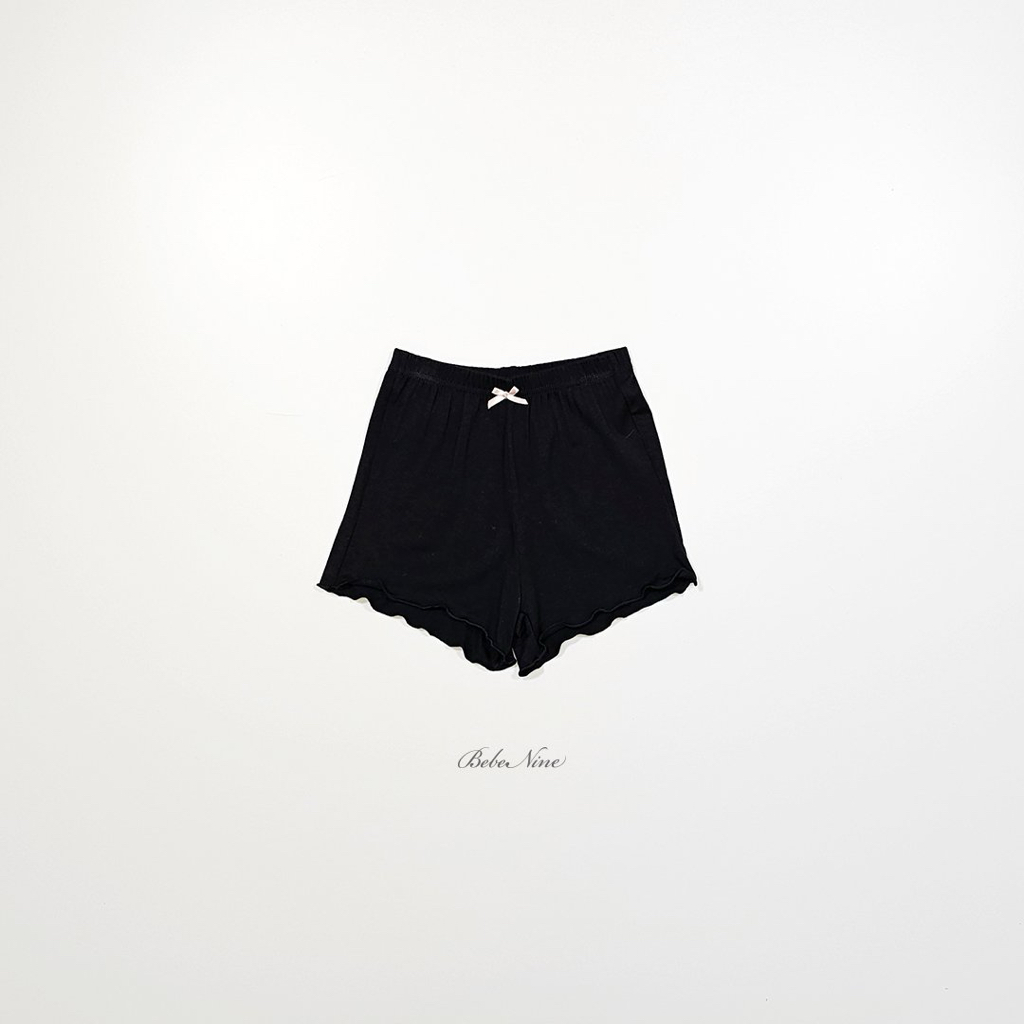☀️預訂 韓國直送☀️🇰🇷Bebenine三色絲帶荷葉邊彈性輕薄短褲