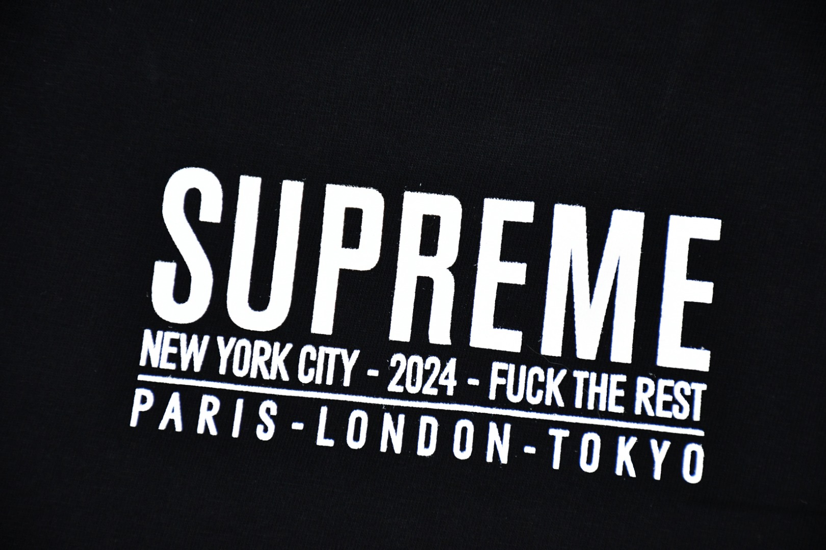 Supreme Paris Tee