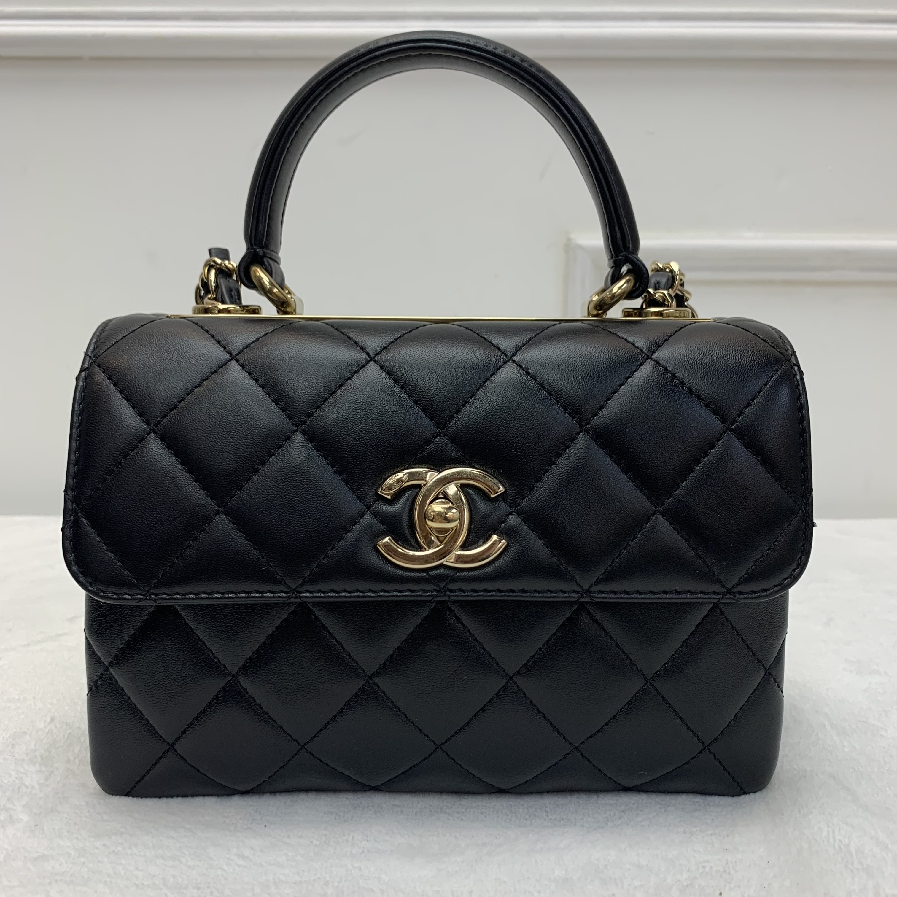 原價55折 Full set Chanel Mini Flap Bag with top handle