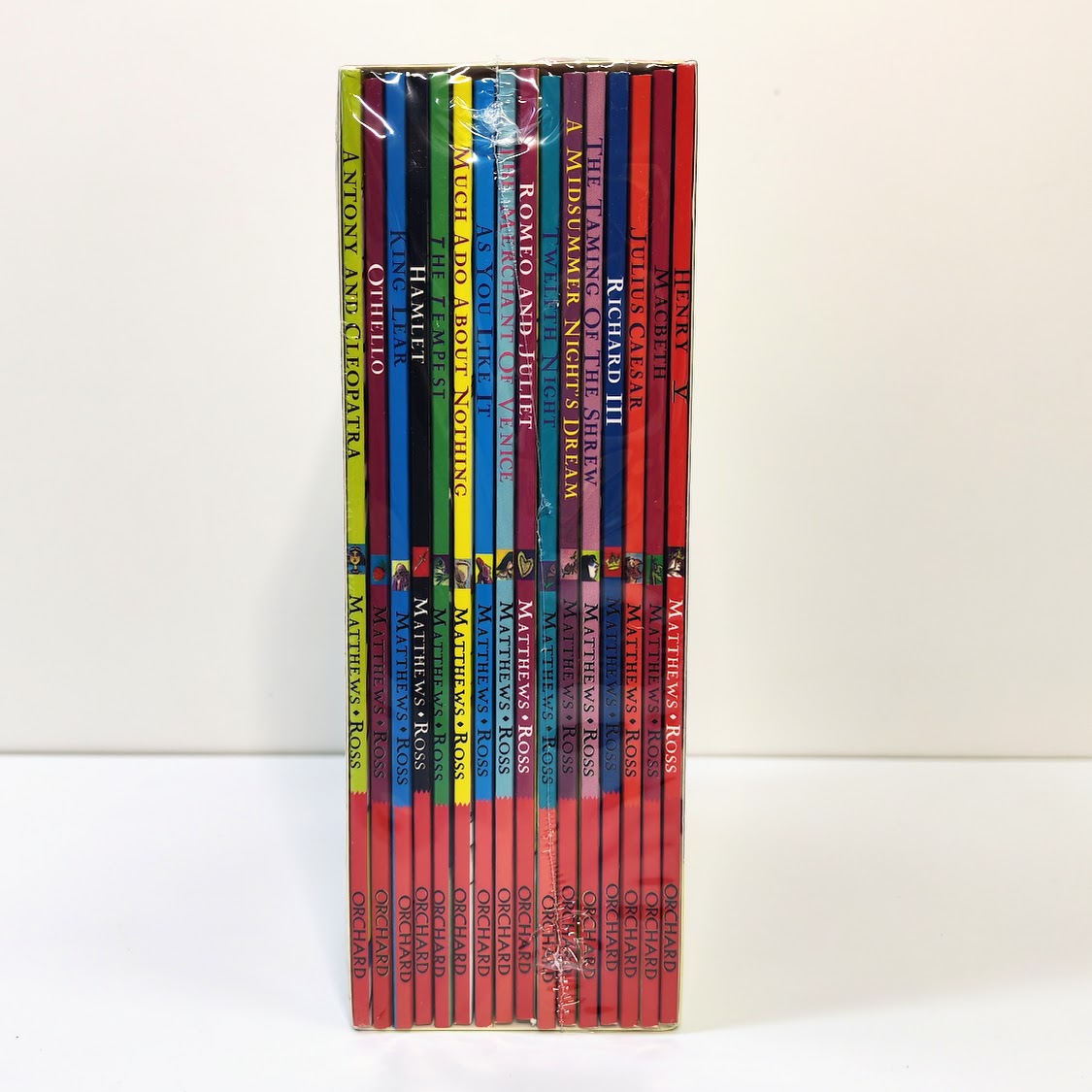The  Shakespeare Stories 16 books  莎士比亞全集16冊套裝  B383