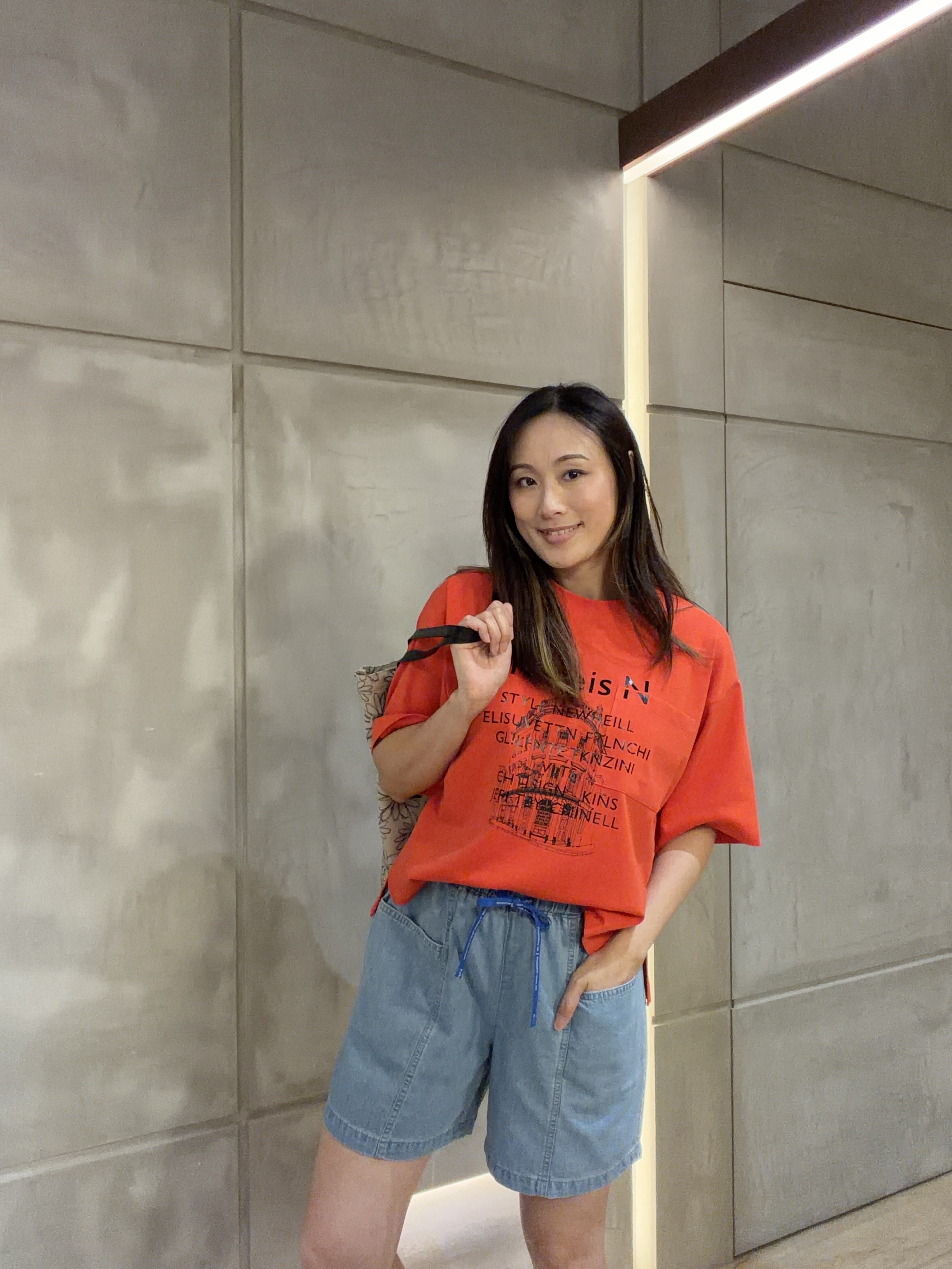 Colourful tee