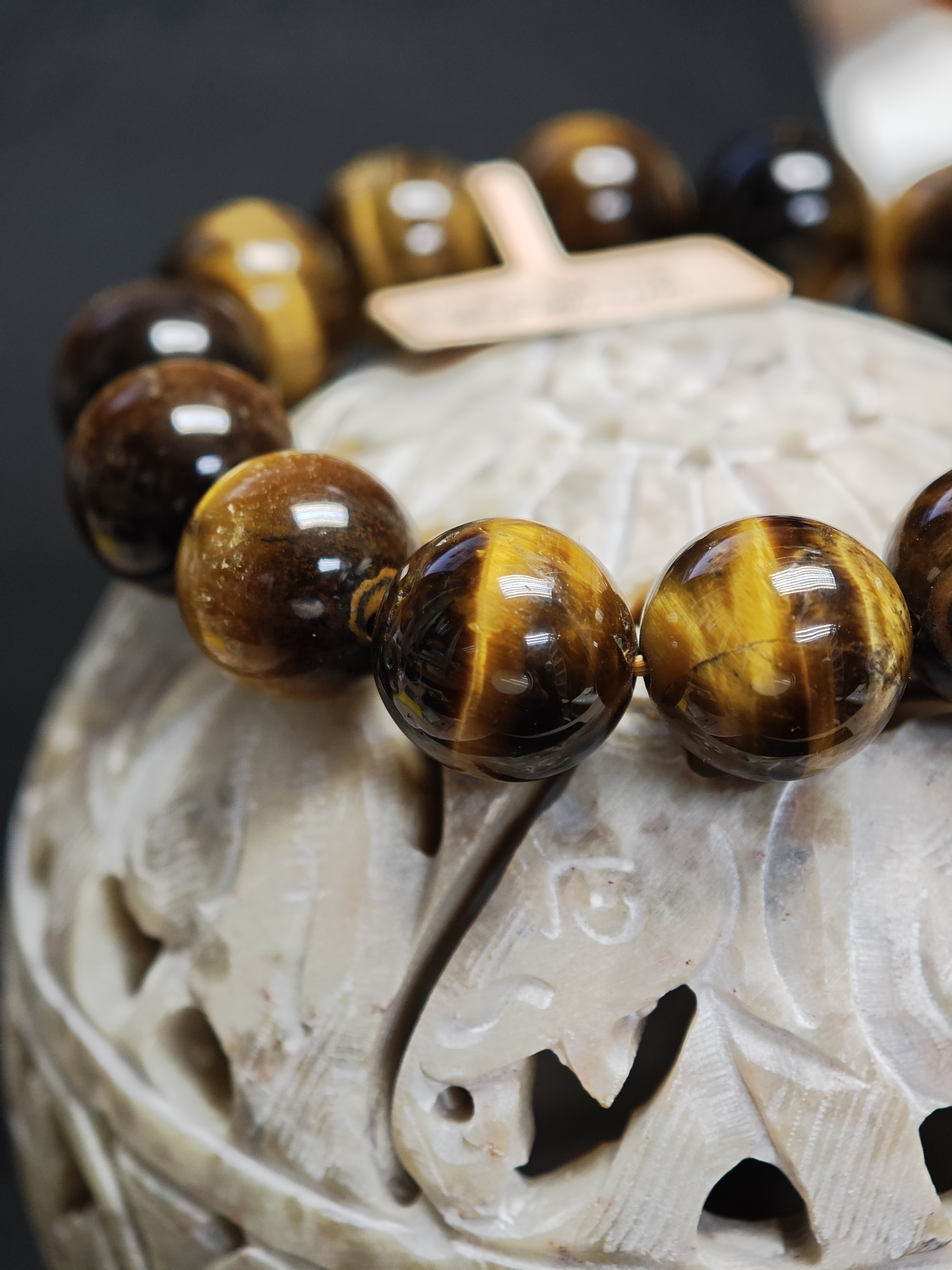 ✨新品水晶手串✨✨黃虎眼石手串✨實物拍攝✨