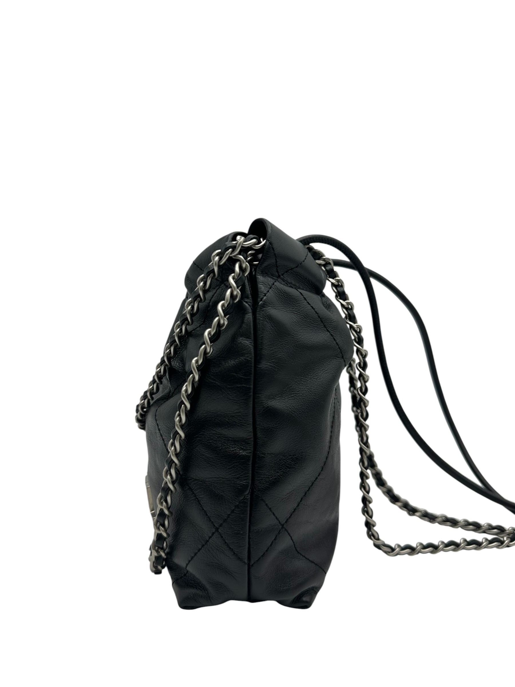 Pre-owned Chanel 22 bag / Product Code: 061804