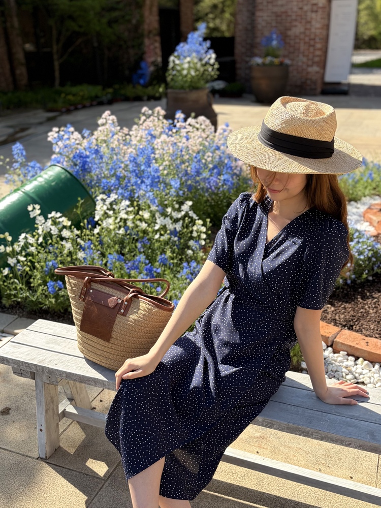 [限量!!] Isa Dotted Wrap Dress