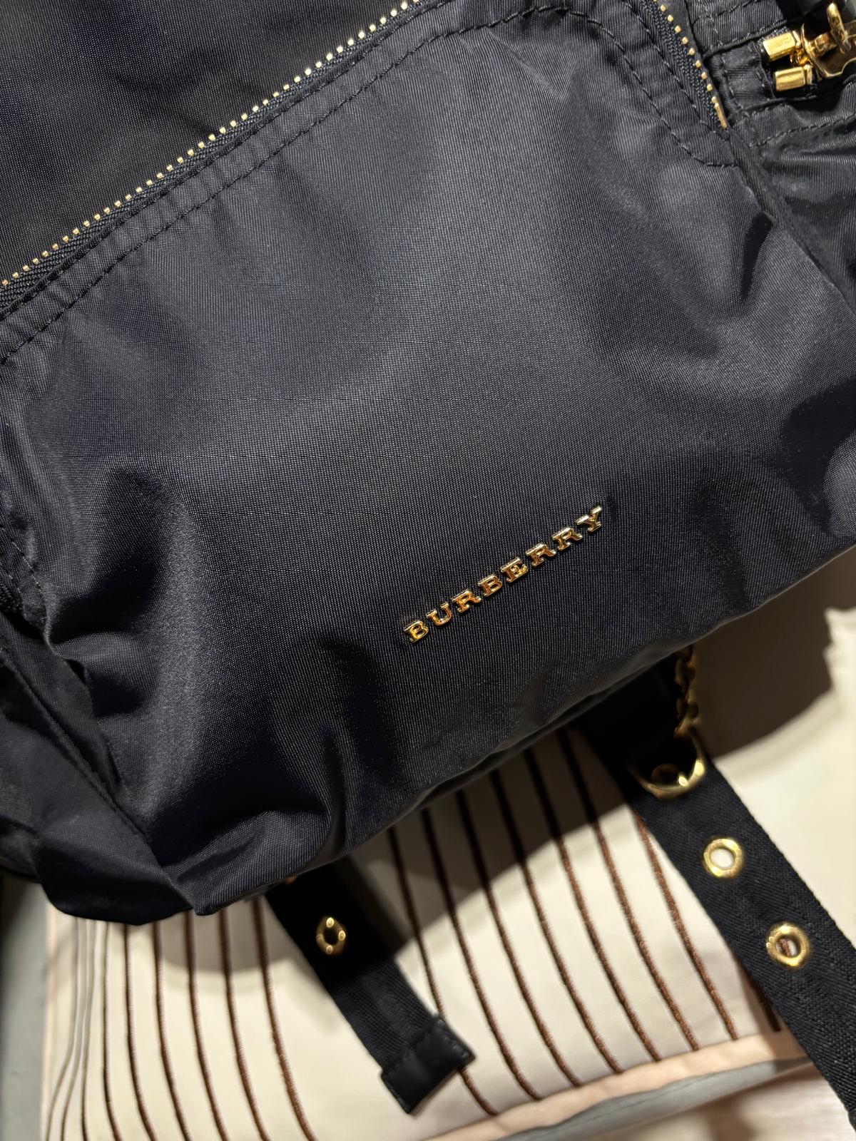 Burberry Nylon Backpack 100%Authentic, 98%New ✅Dust bag