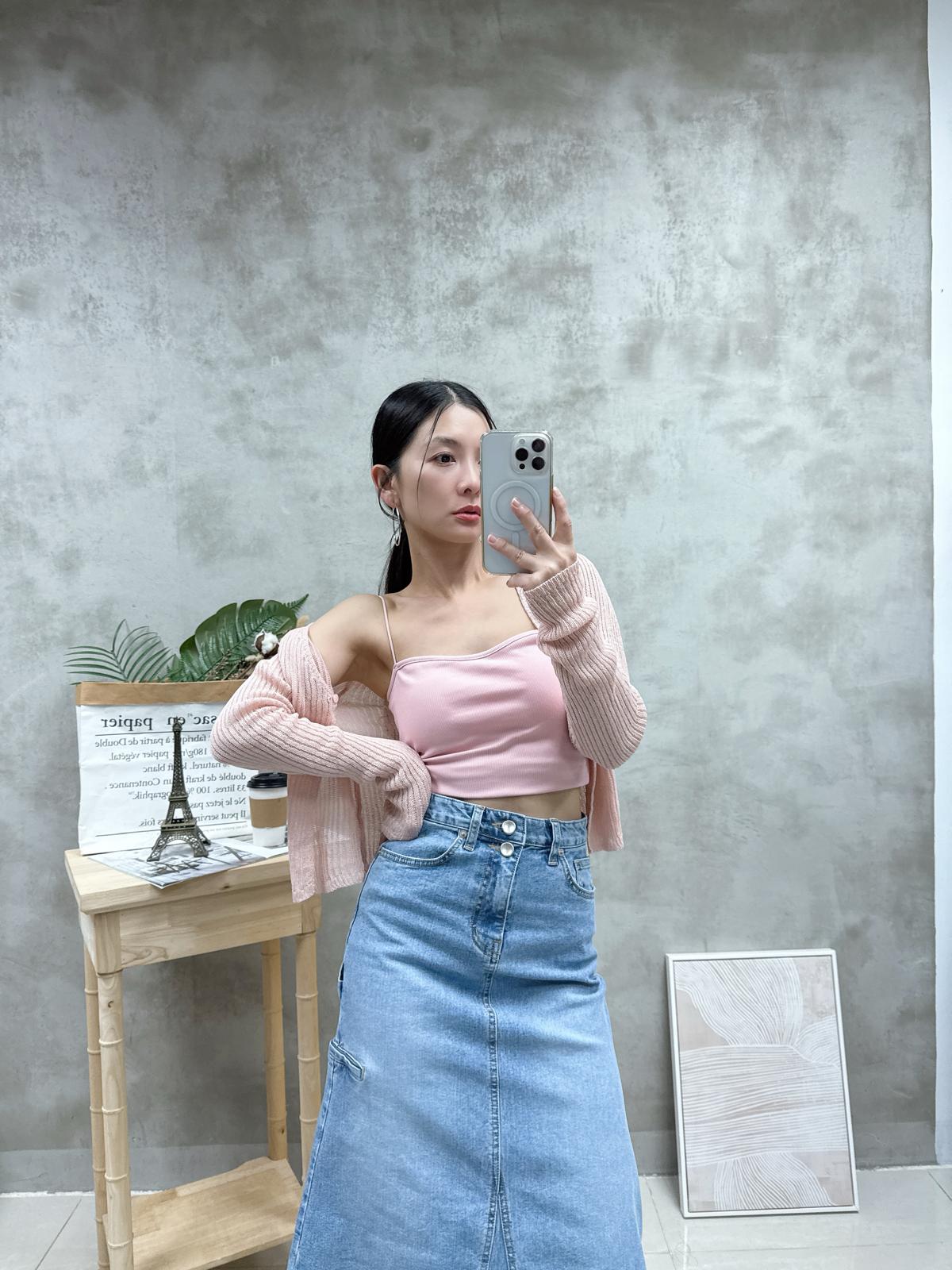 G16 暗紋心型領Bra top