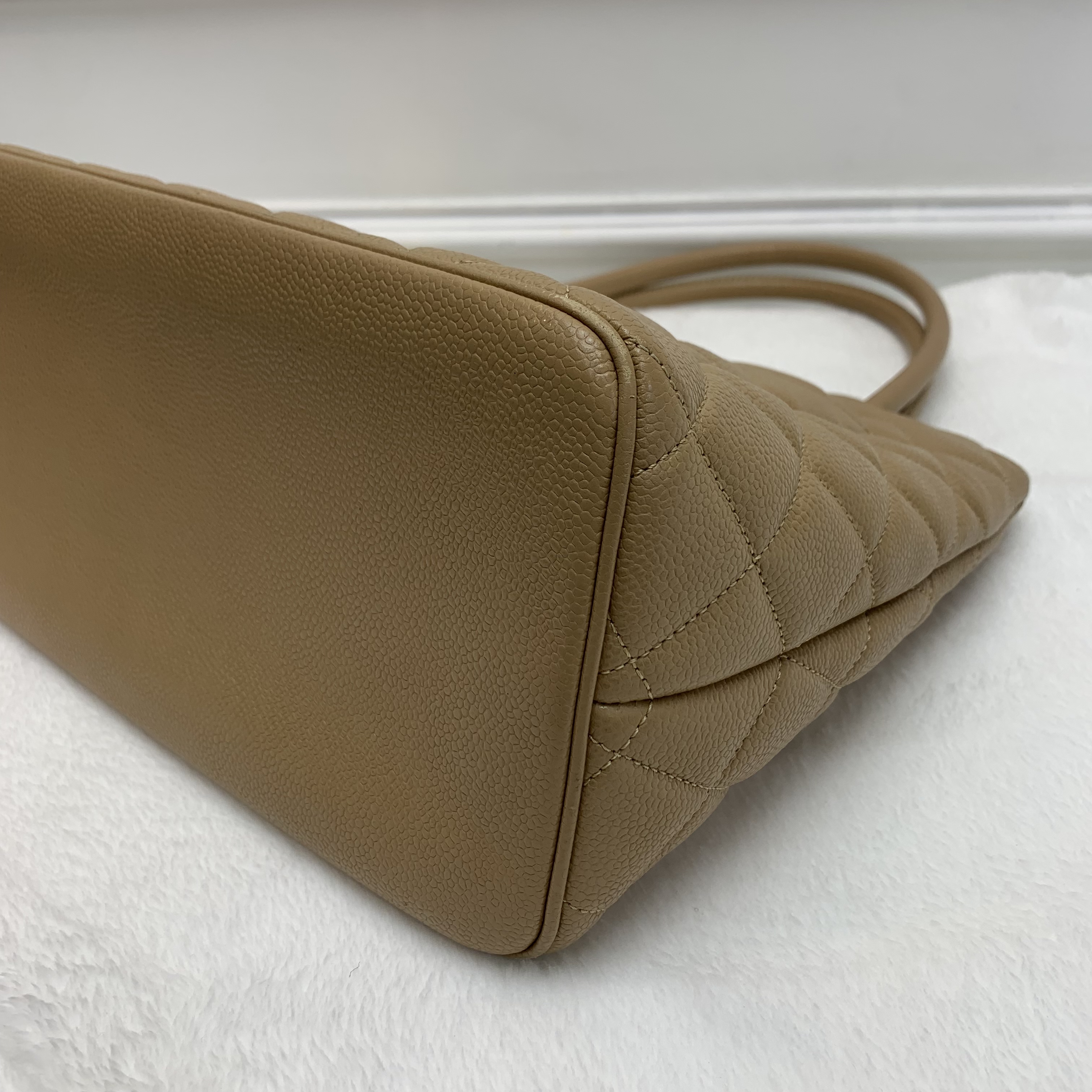 中古包送塵袋🤎Chanel金扣手挽袋