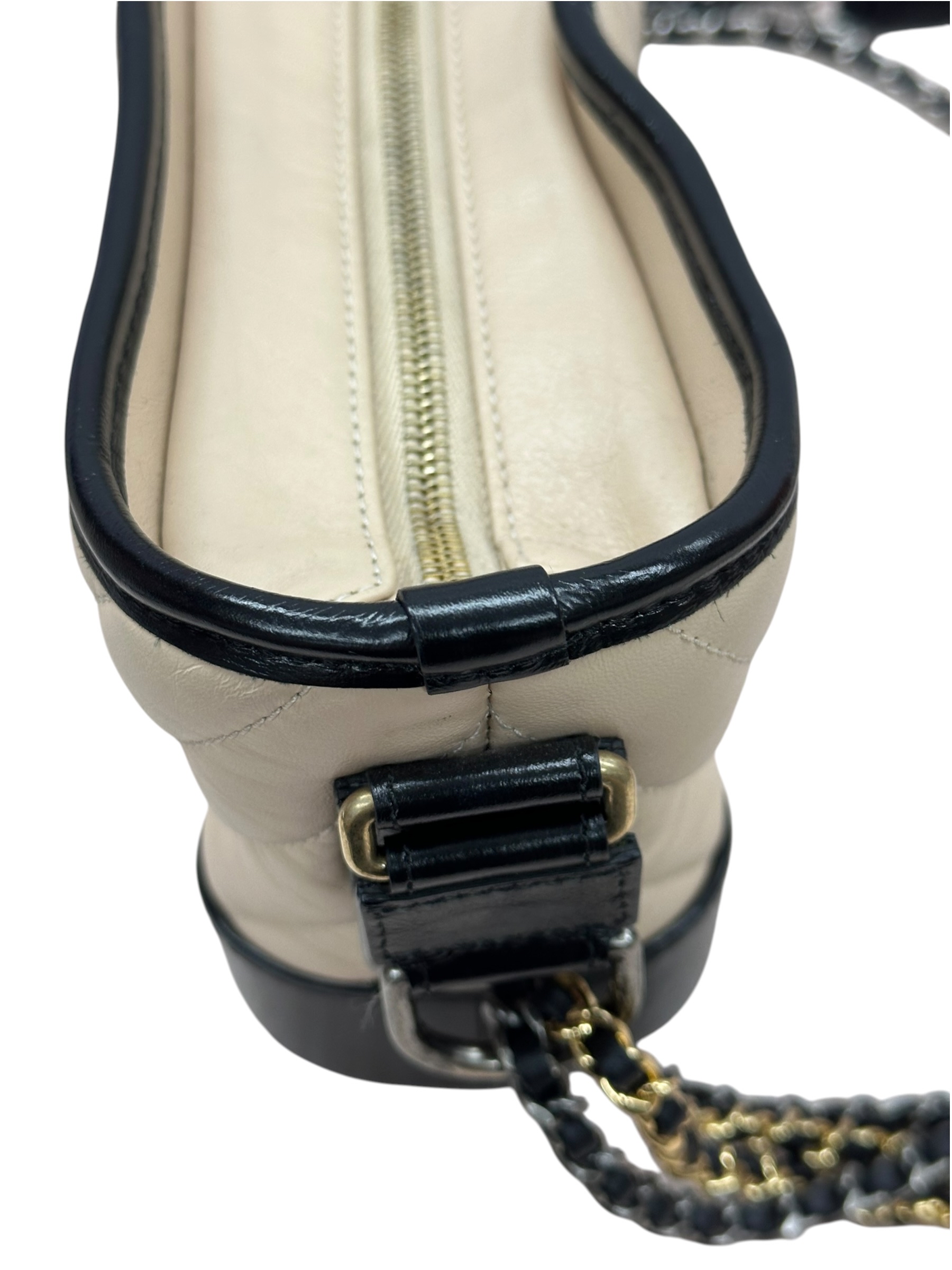 Pre-owned Chanel Gabrielle Small Hobo Bag / Product Code: 082111