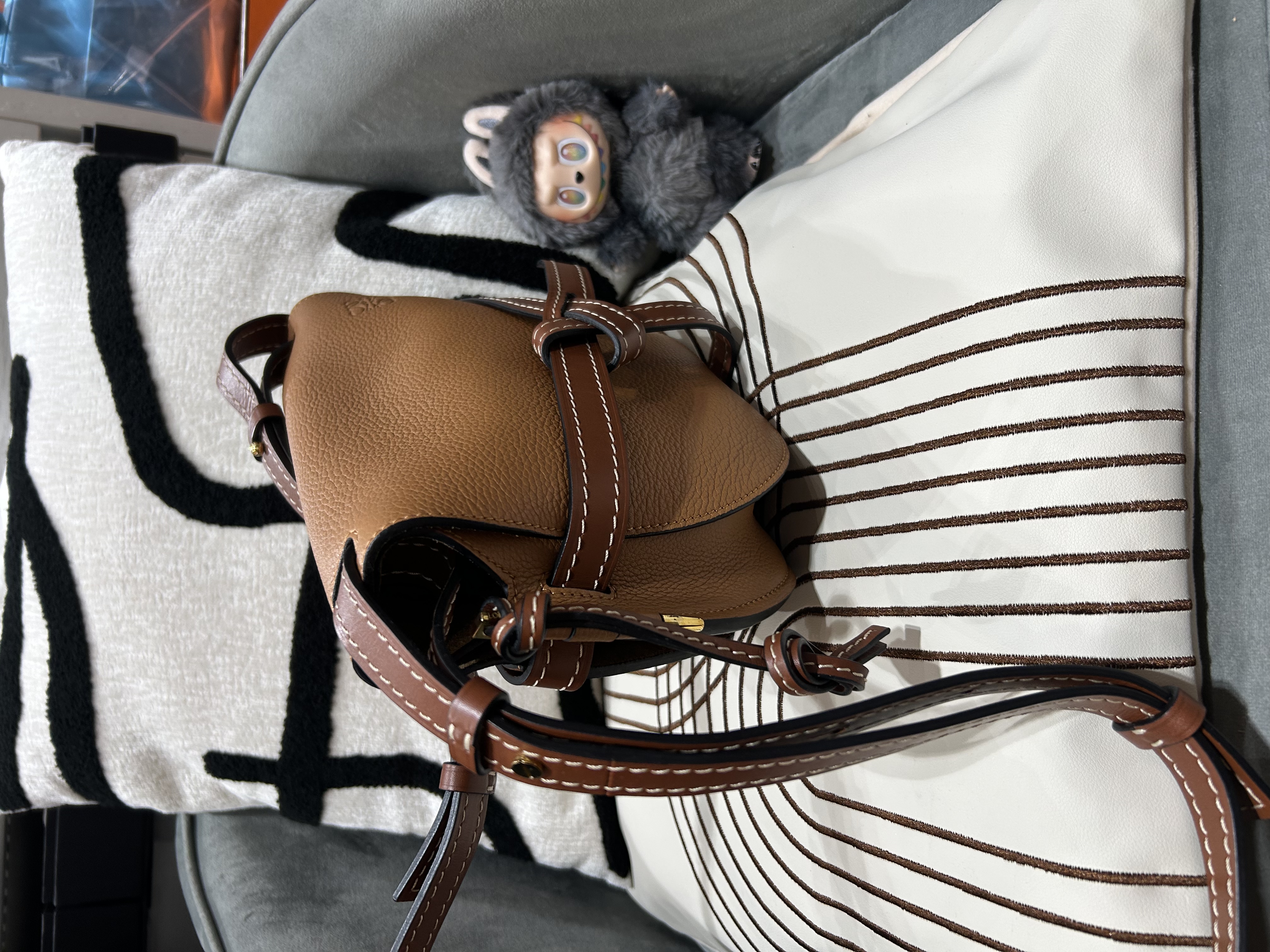Loewe Gate Crossbody Bag Tan 100%Authentic, 98%New ✅Booklet✅Dust bag