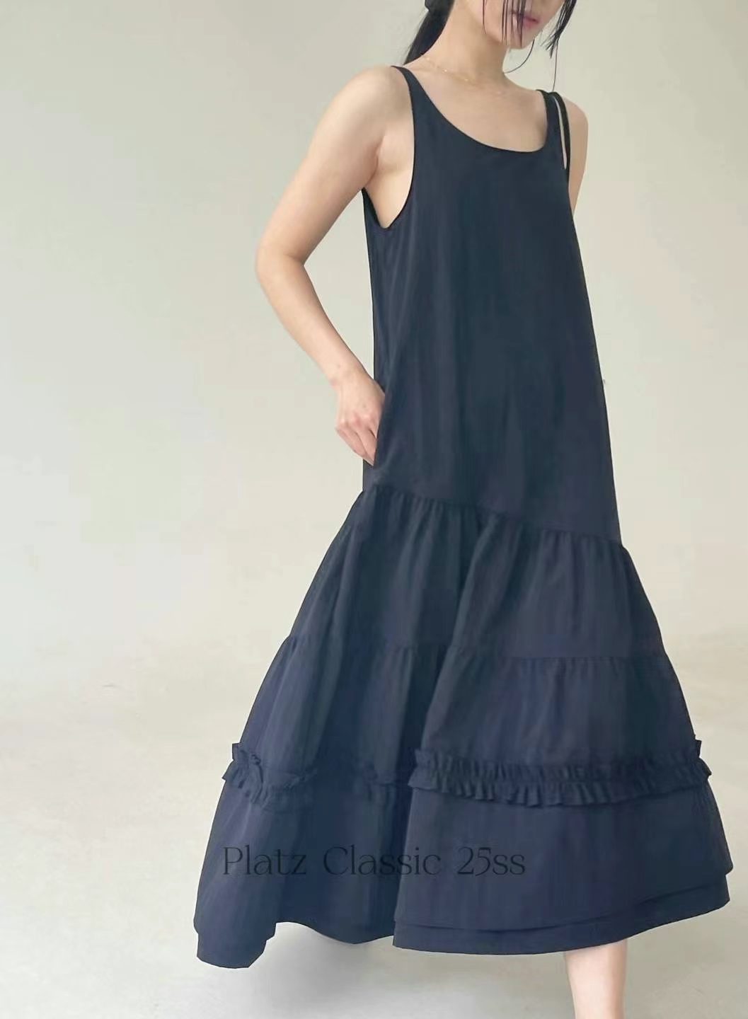 Sleeveless Tiered Maxi Dress ‖ 层次感拼接无袖长洋连身裙 KR02155725