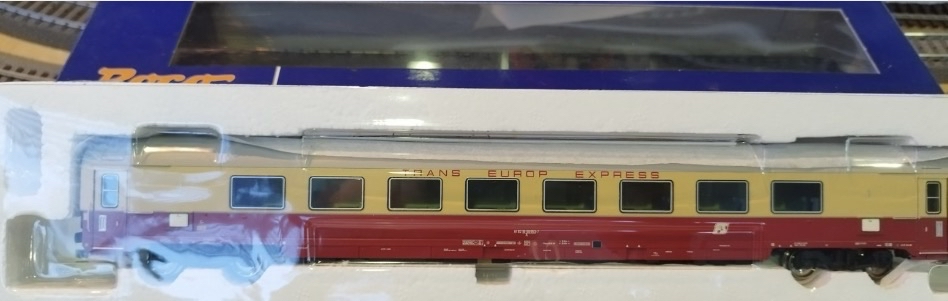 ROCO 45640 TEE 開放式客車 FS 61 83 18-90 953-7 全新原包裝