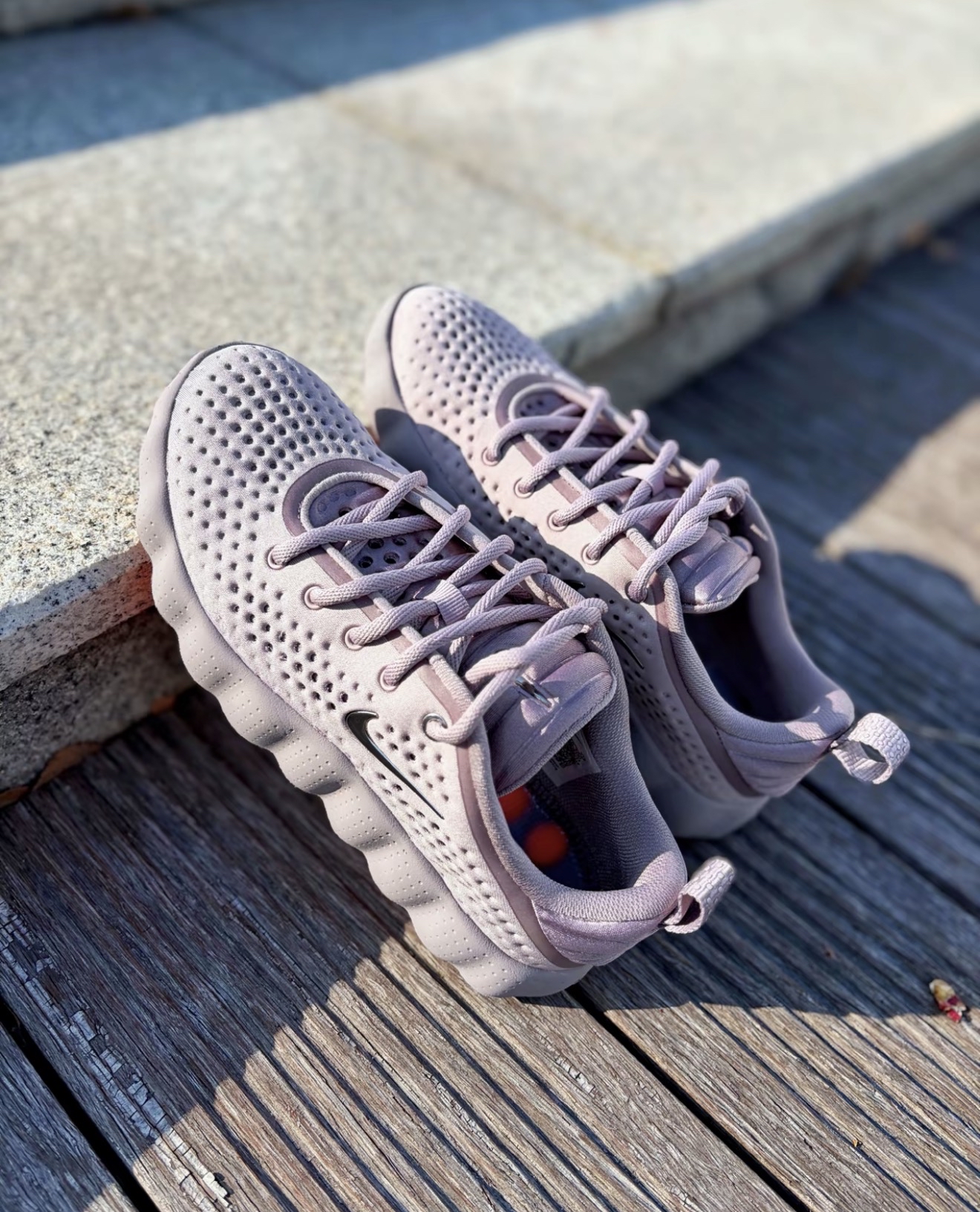 HQ4310-200 Nike Mind 002 Light Violet Ore HQ4310-200