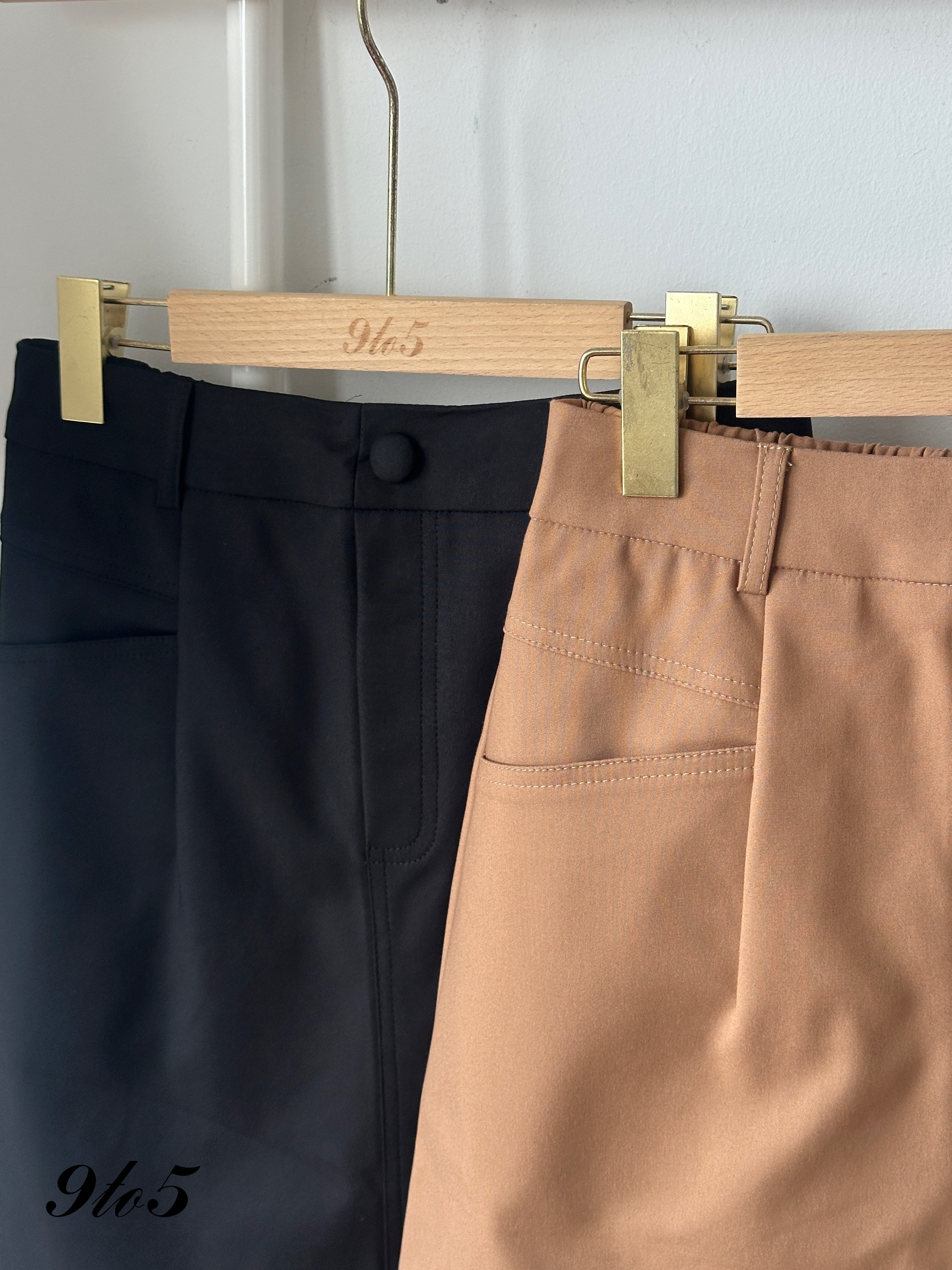 S1945 A Line Midi Skirt - Black & Brown