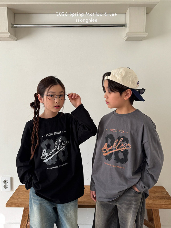 🇰🇷Matilda&Lee tee